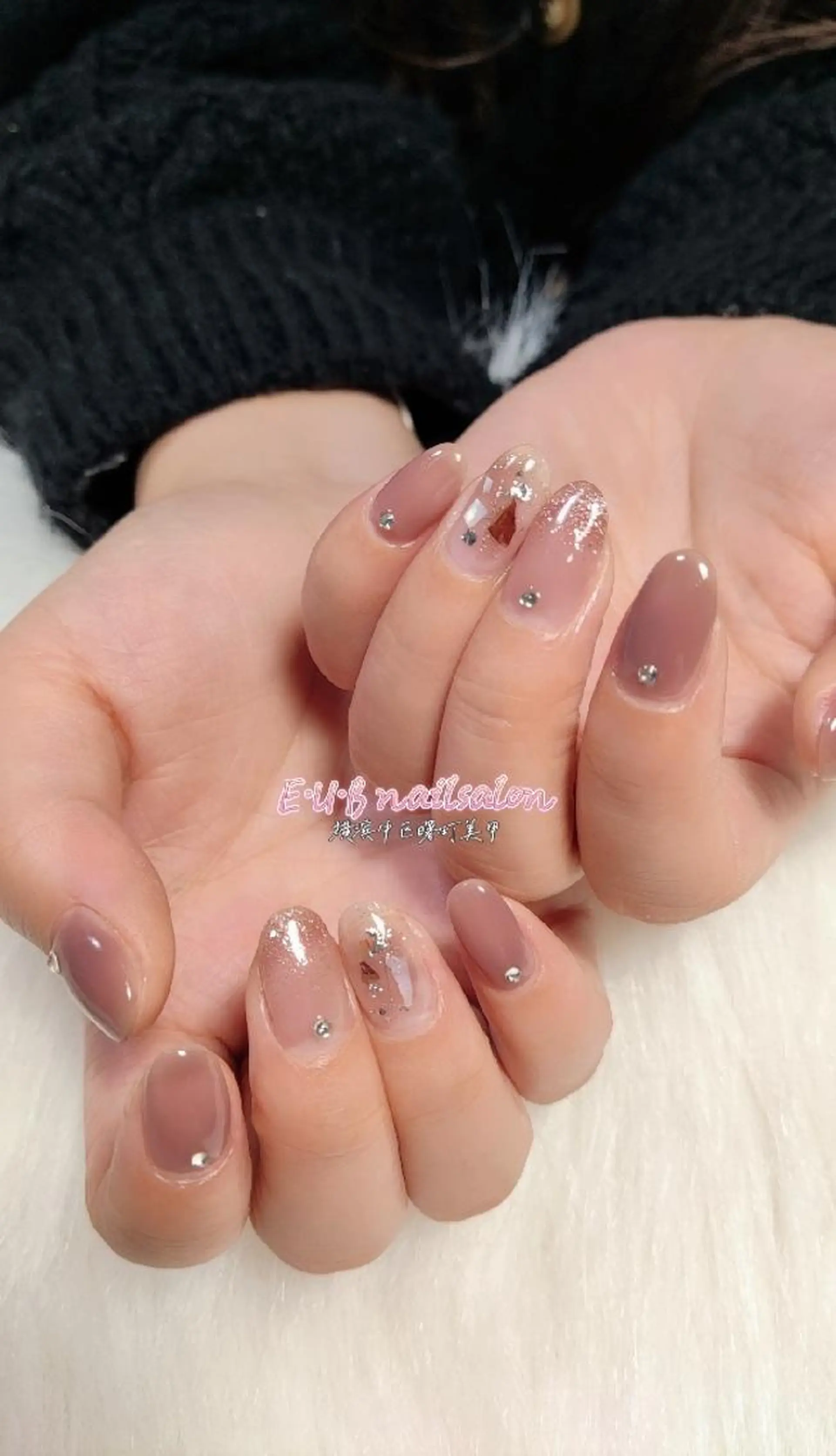 ネイル ハンドネイル E·U·B ネイル所属・横浜市中区曙町 E·U·Bネイルのネイルデザイン