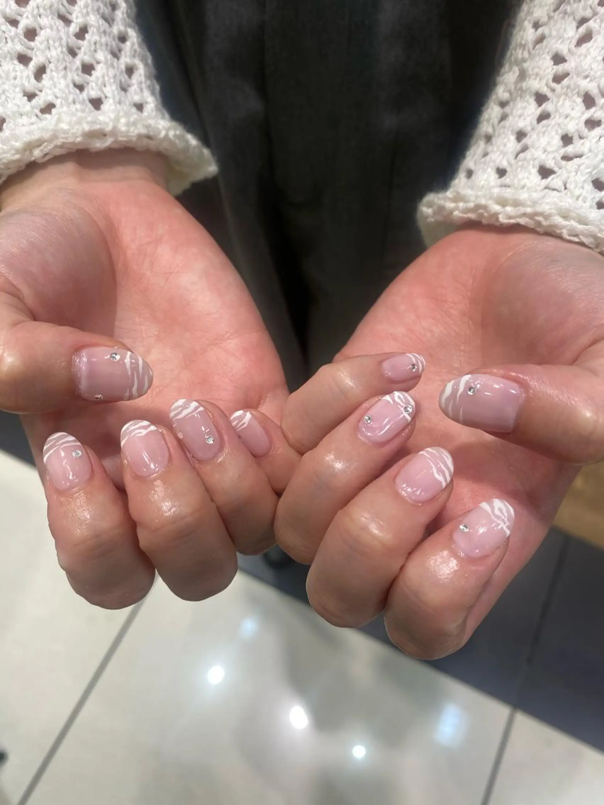 ネイル アニマル柄 フレンチネイル オフィスネイル ∴Sanae. ∴ トータルビューティーのネイルデザイン