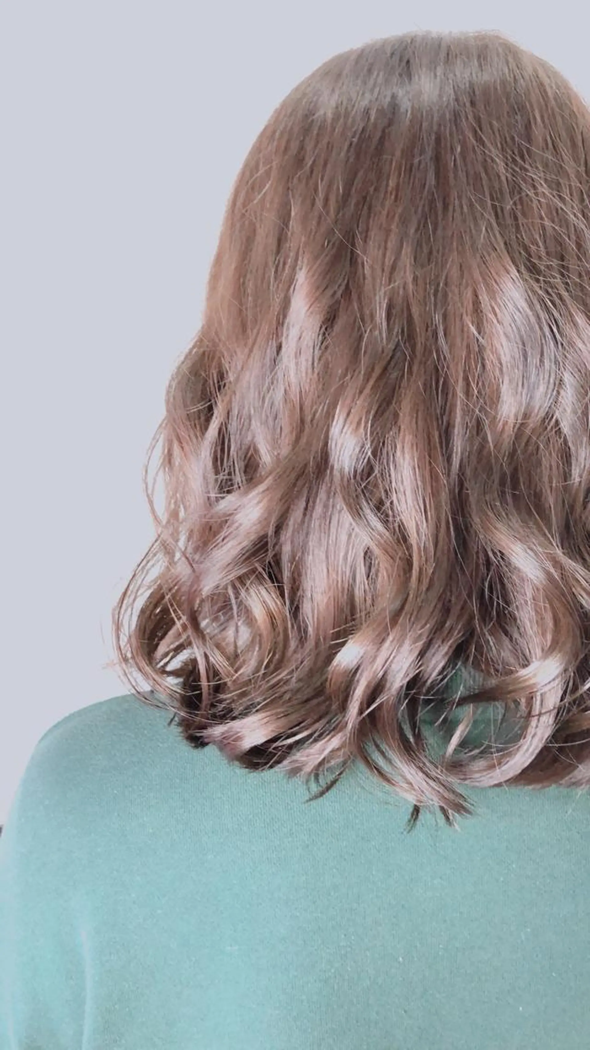 ミディアム カラー 🧸プルエクステ❤︎ ネイルKAO🧸のヘアスタイル