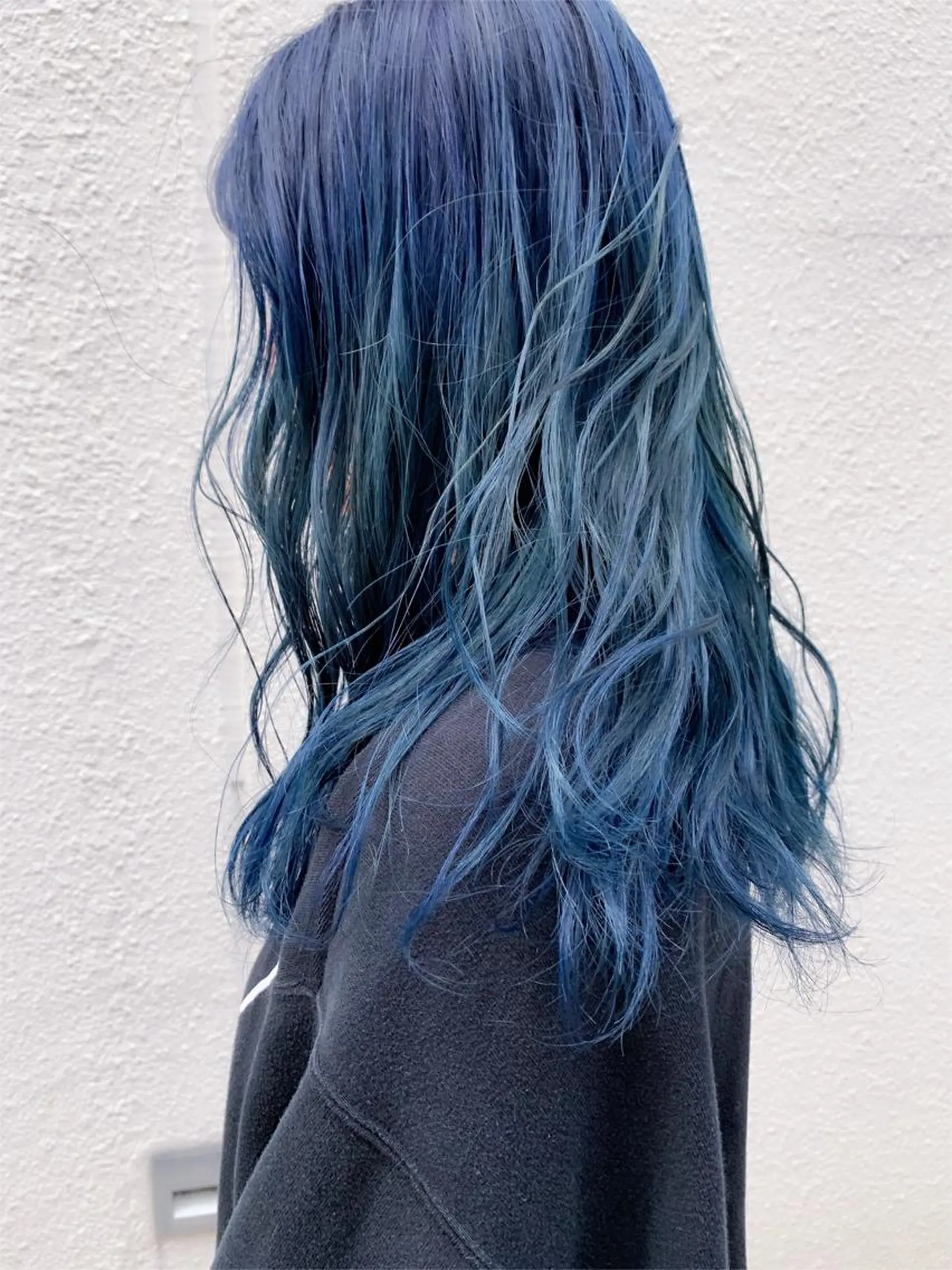 セミロング カラー パーマ ブルーカラー グラデーションカラー tension 【テンション】のヘアスタイル