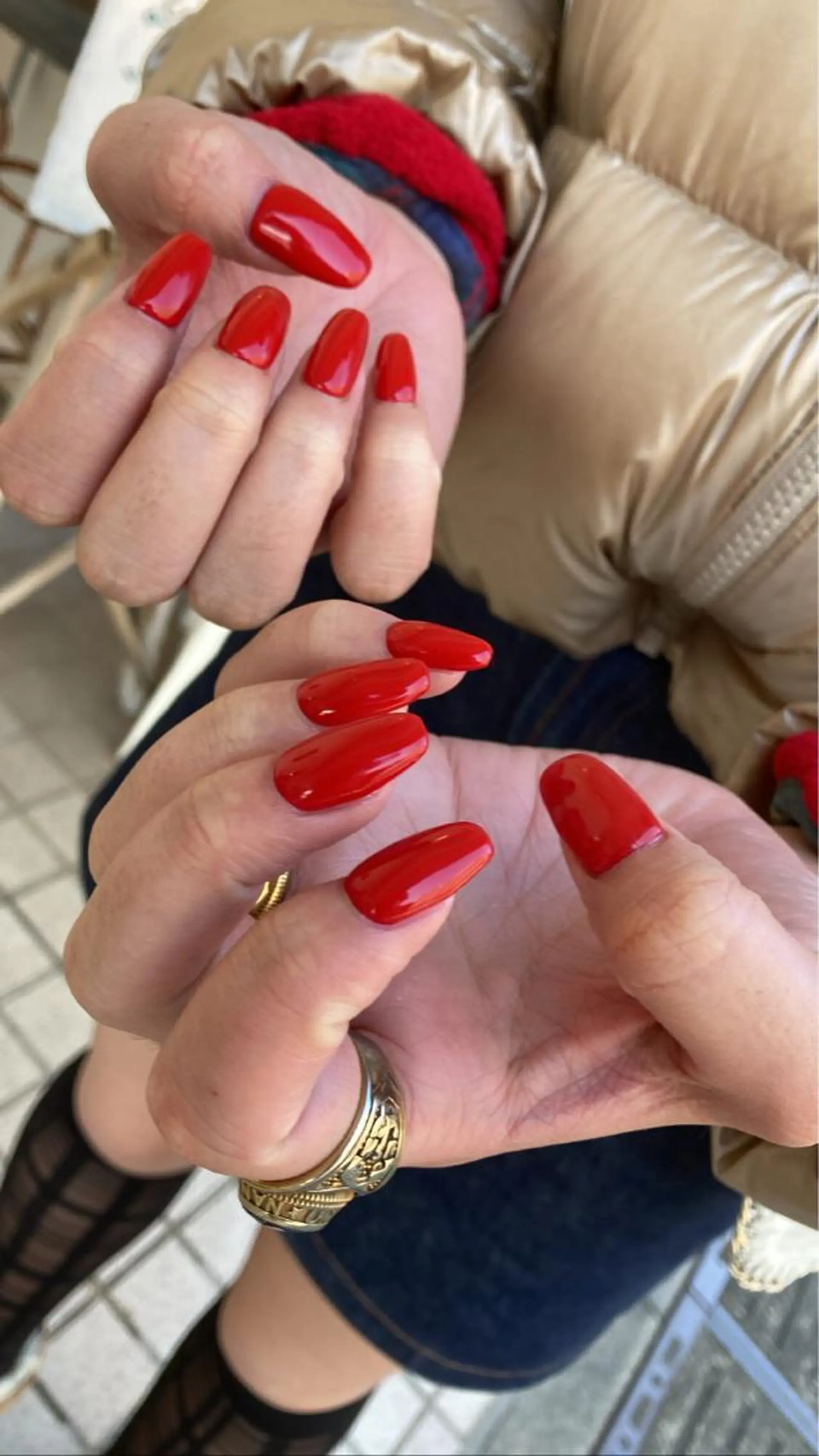 ネイル nailsalon hue所属・小山 羽奈のネイルデザイン