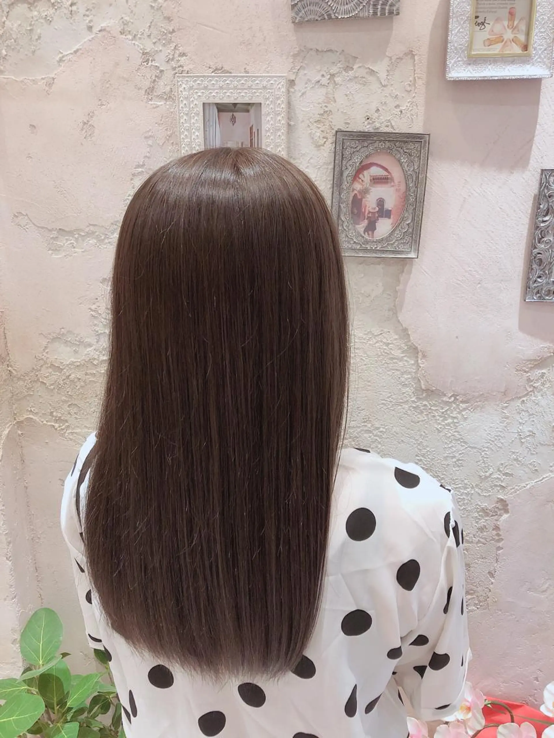 セミロング カット ヘアカラー トリートメント 代表山口ひな 髪質改善のプロのヘアスタイル