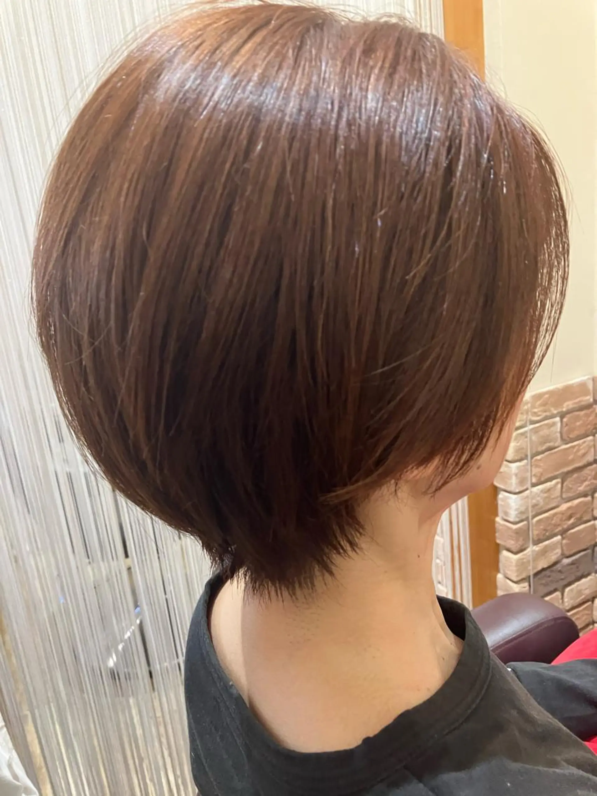 ショート ヘアカラー Enne所属・ヤマモト ヒロミのヘアスタイル