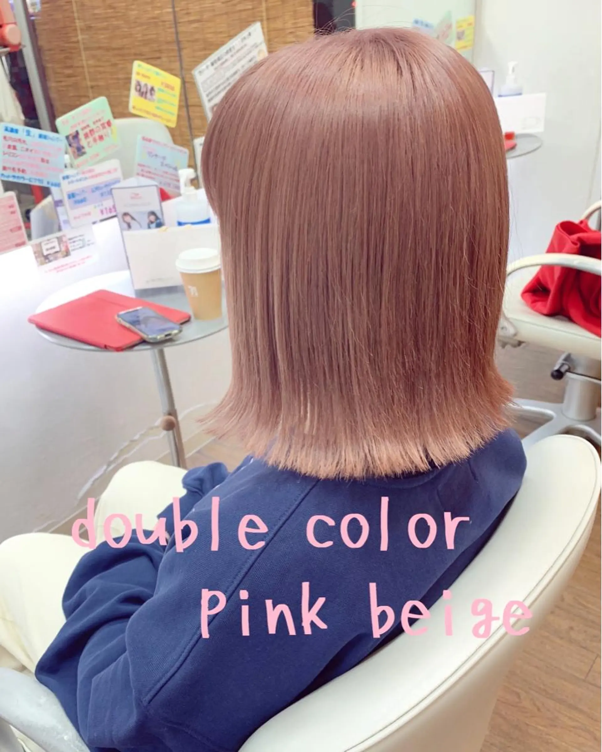 ショート カラー ベージュカラー ダブルカラー ピンクカラー ピンクベージュ ヘアカラー GLAD 萩原のヘアスタイル