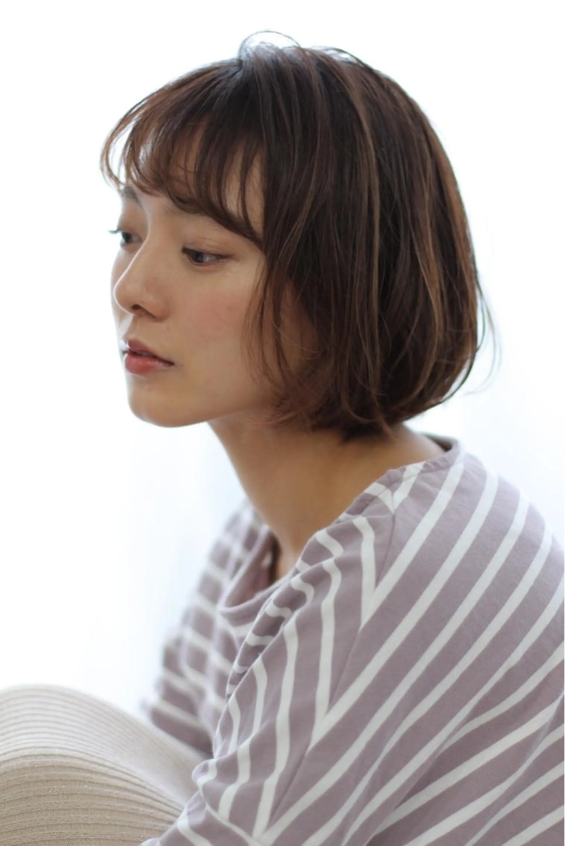 ショート カラー ハイライトカラー ボブ ハイライト 透明感カラー│ レイヤーヘア中居美樹のヘアスタイル