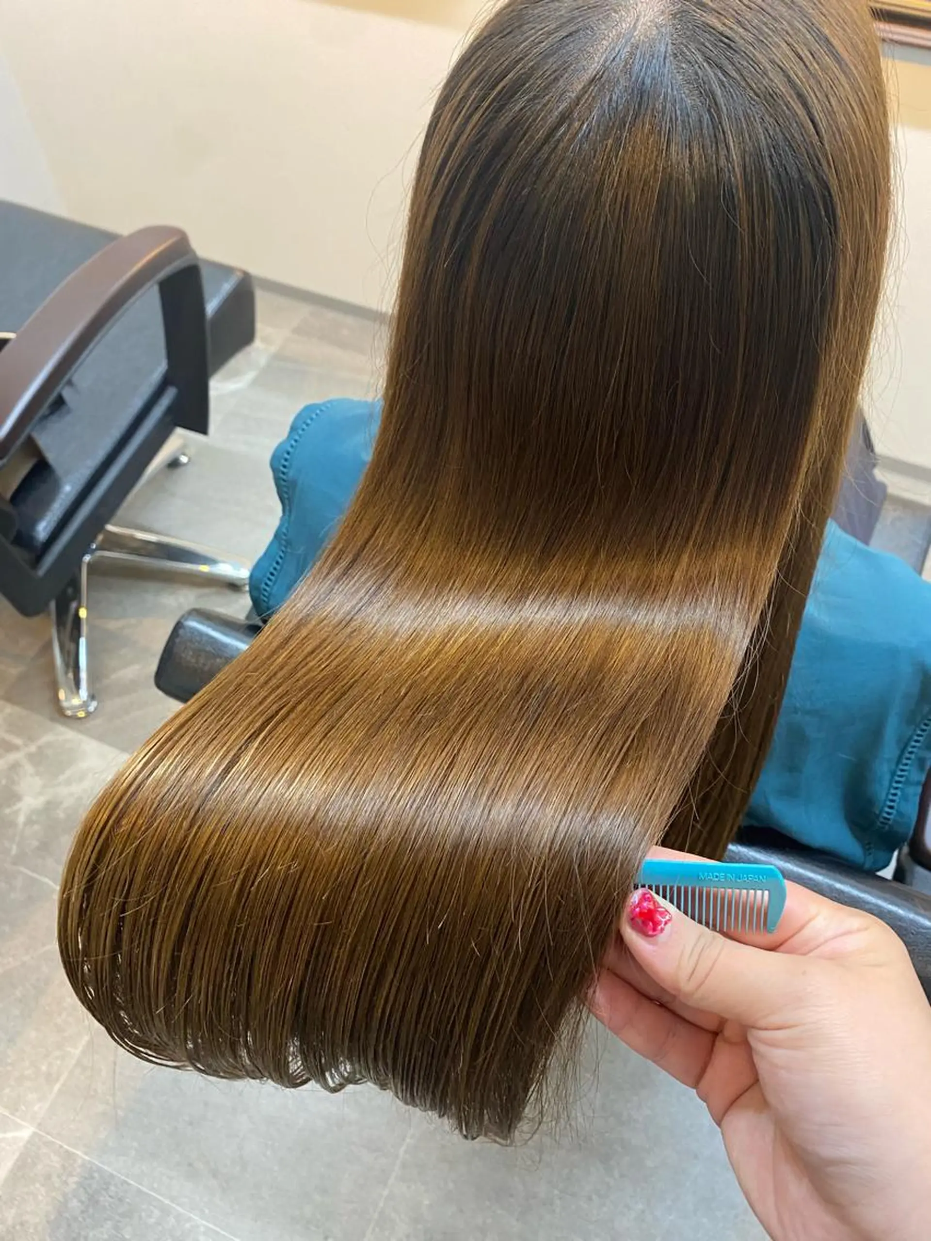 ロング カラー ヘアカラー AnFye cinq mille所属・AnFye cinq milleのヘアスタイル