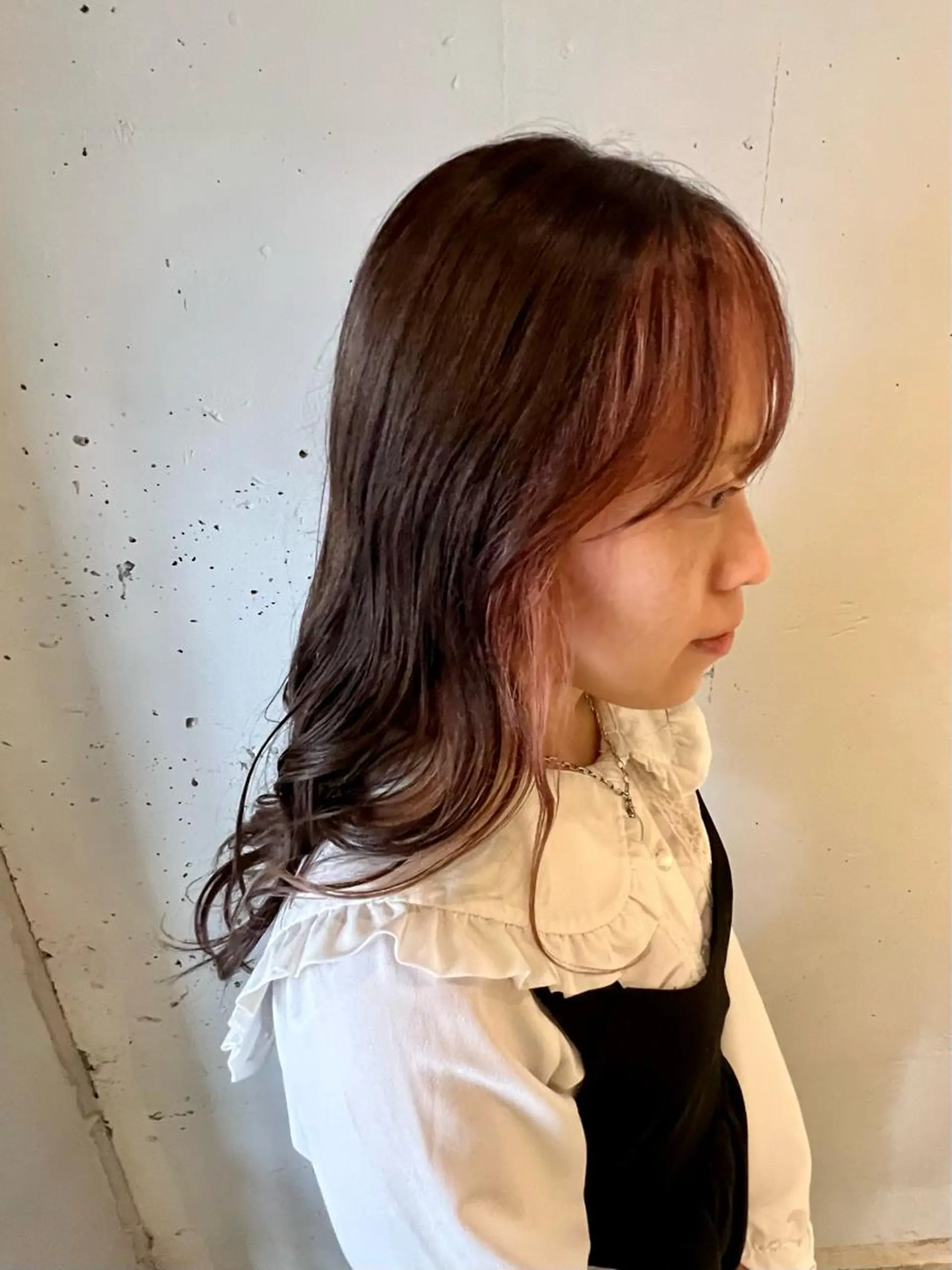 セミロング カラー ブリーチ 顔周りカット ヘアカラー トリートメント ヘッドスパ カラースペシャリスト しょう🧑🏼‍🎨のヘアスタイル