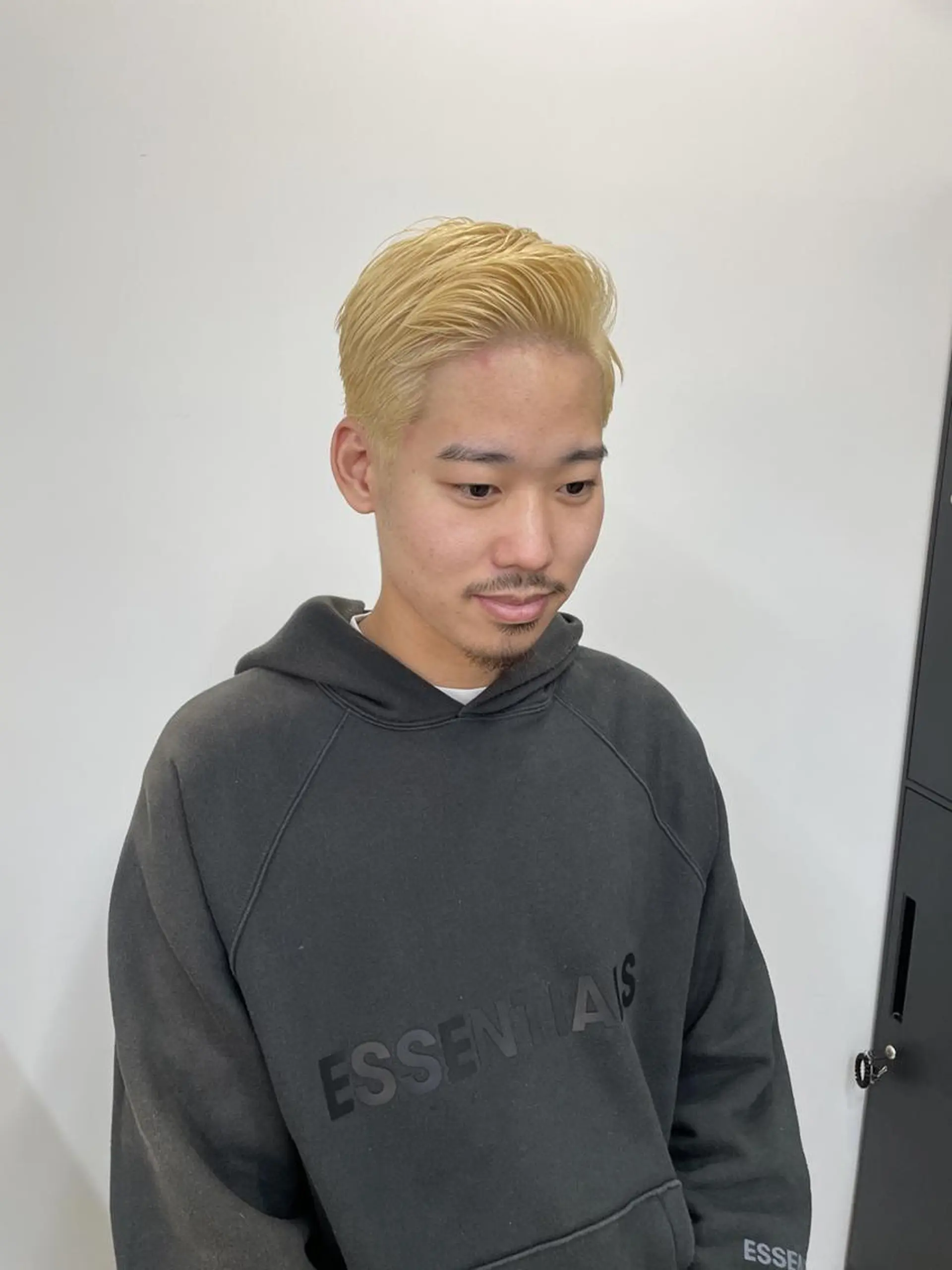 ショート カラー パーマ ヘアアレンジ メンズ キッズ ネイル マツエク・マツパ アイブロウ カット パーマ メンズ専門/パーマ/ フェード/みづきのヘアスタイル