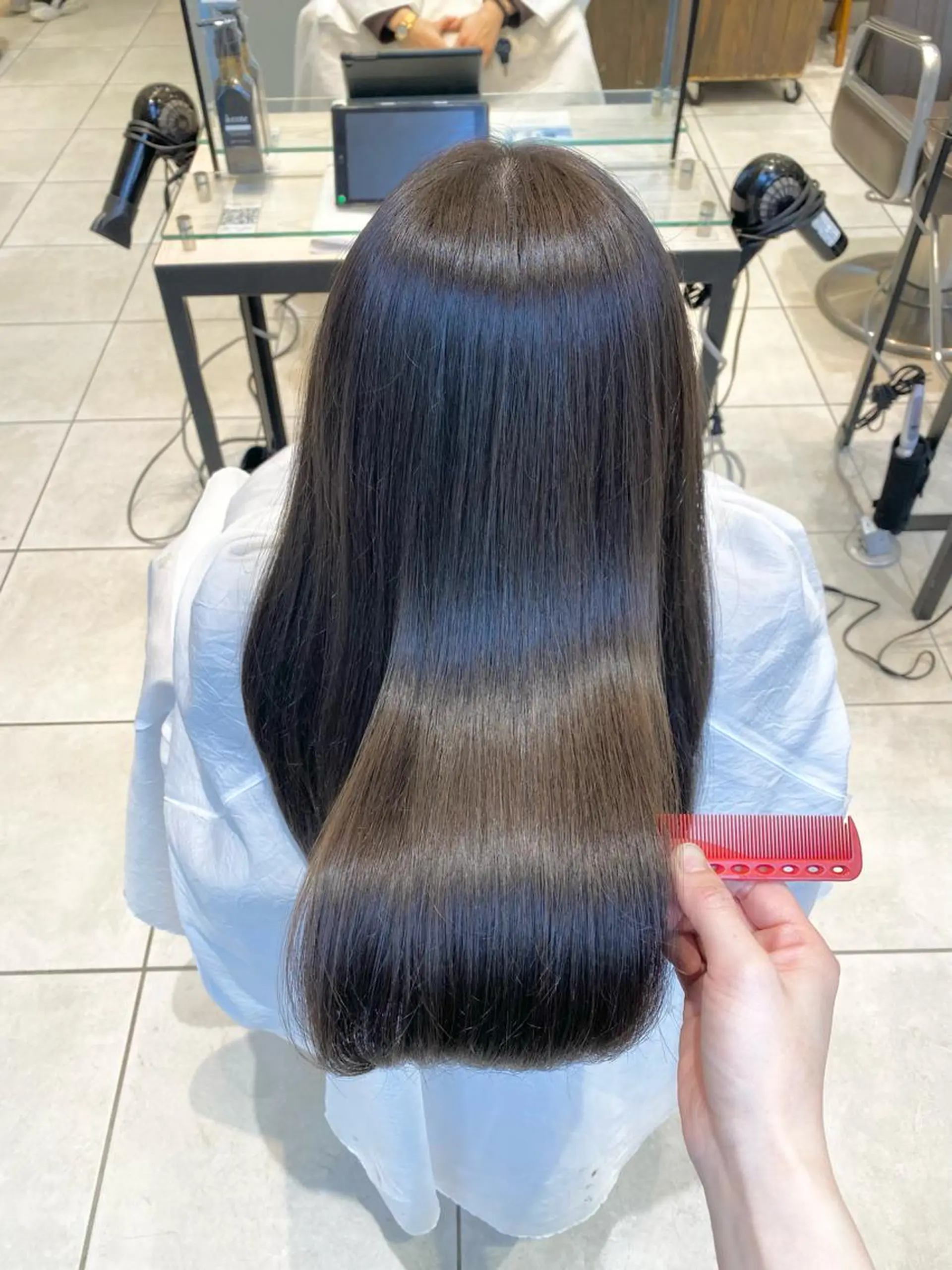 ロング 縮毛矯正 似合わせ艶髪カラー ❤️ハダユミのヘアスタイル