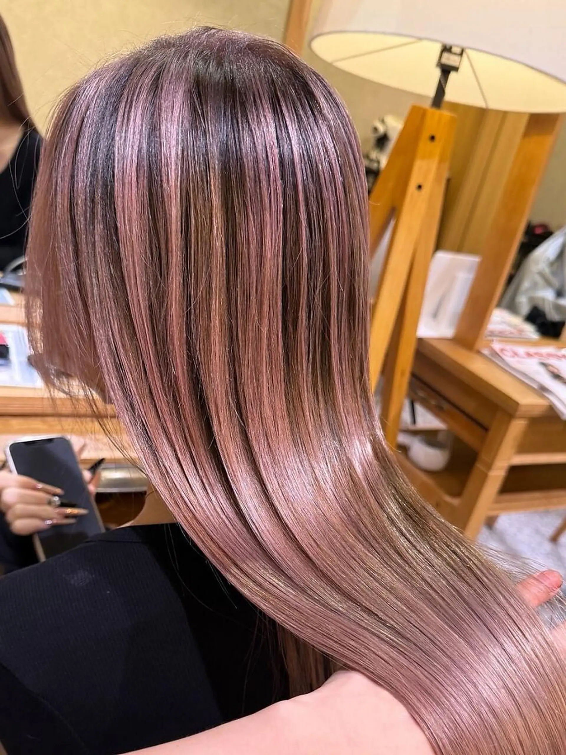 ロング カラー ブリーチ ダブルカラー ハイトーンカラー ブリーチなしカラー ボブ &.TIGRE KUMAMOTOのヘアスタイル