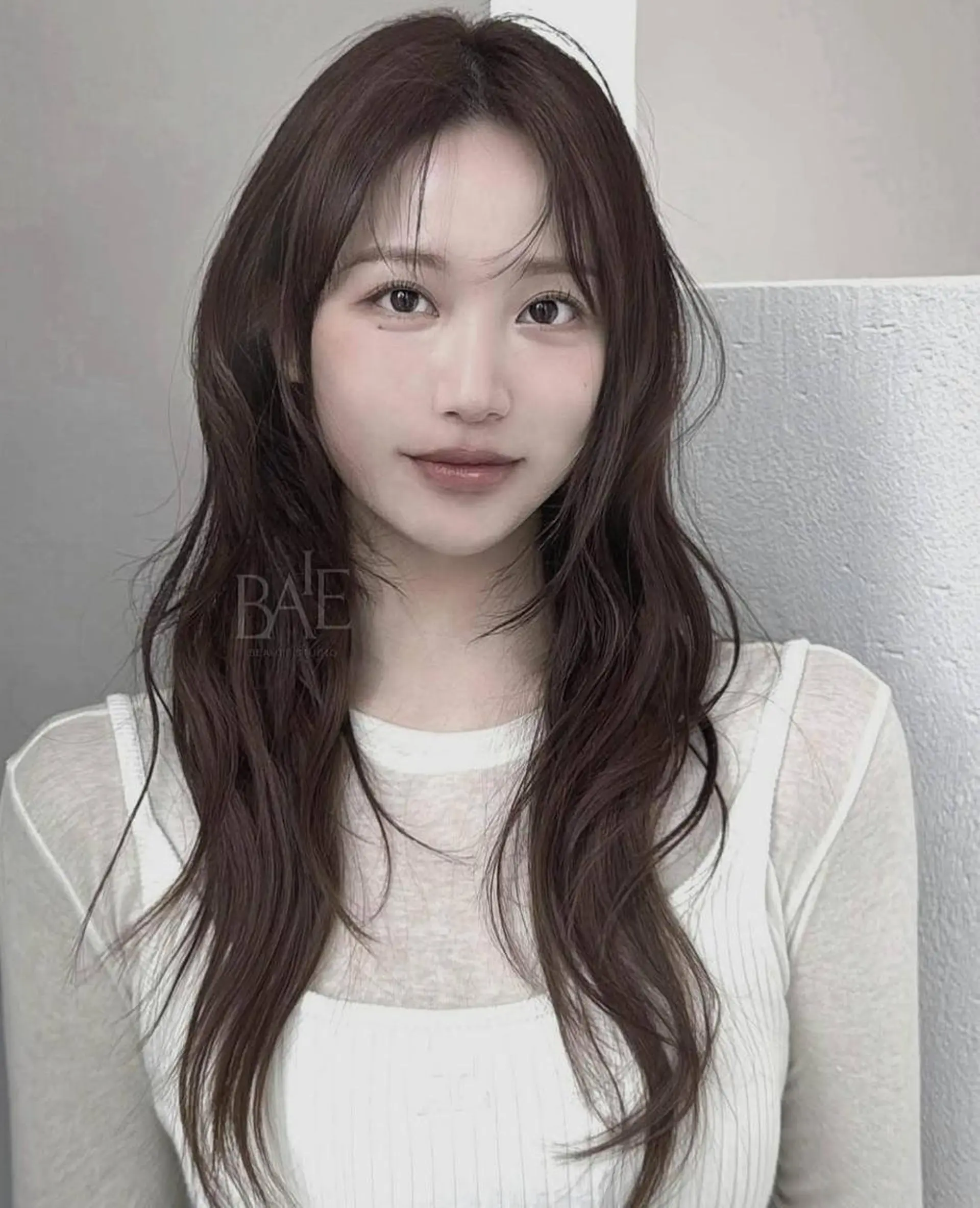 セミロング 韓国特化型 エクステ、カラー専門のヘアスタイル