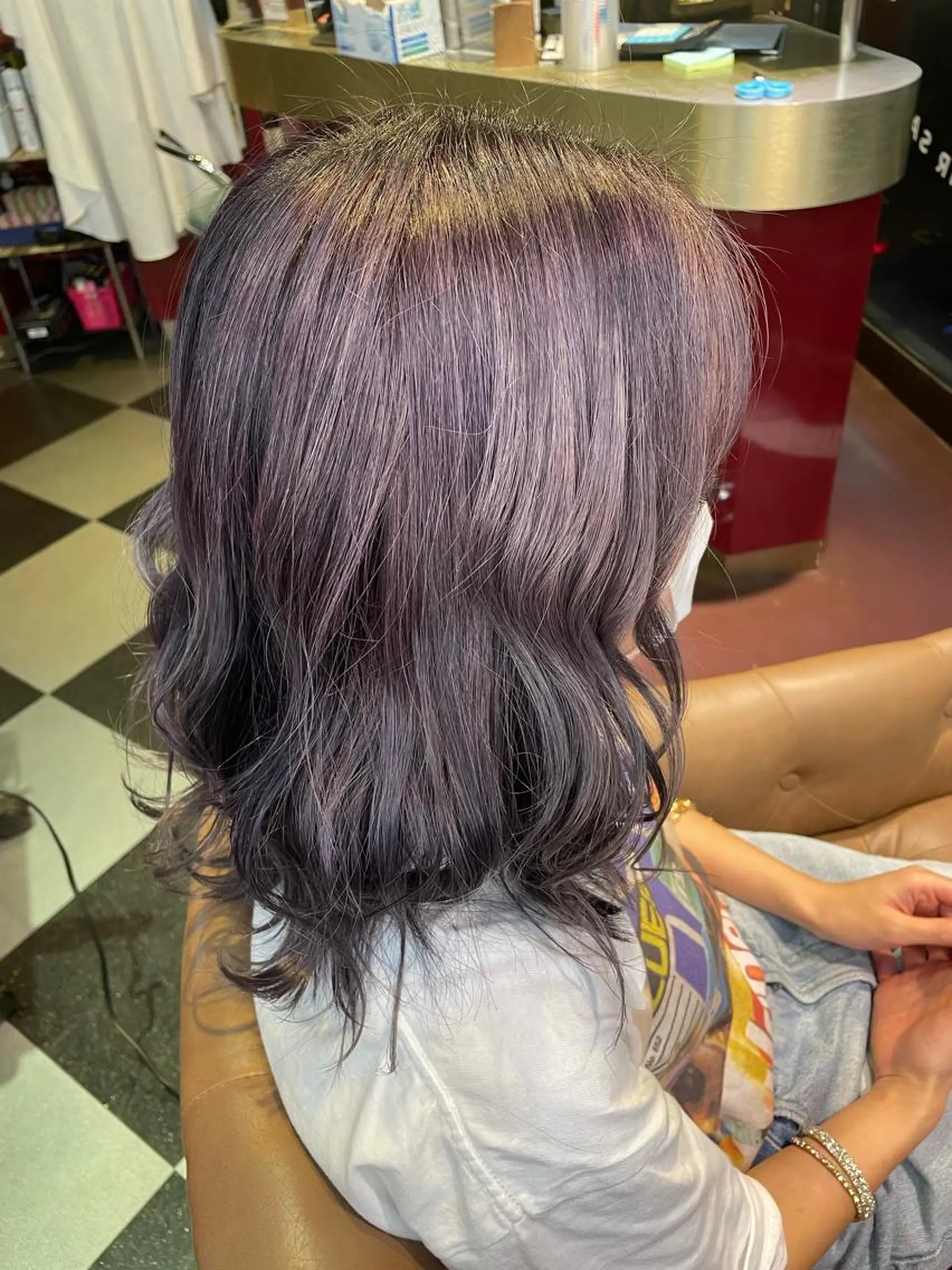 ミディアム カラー ダブルカラー ラベンダーカラー シルバー トリートメント 👑派手髪/カット 👑ANRYのヘアスタイル