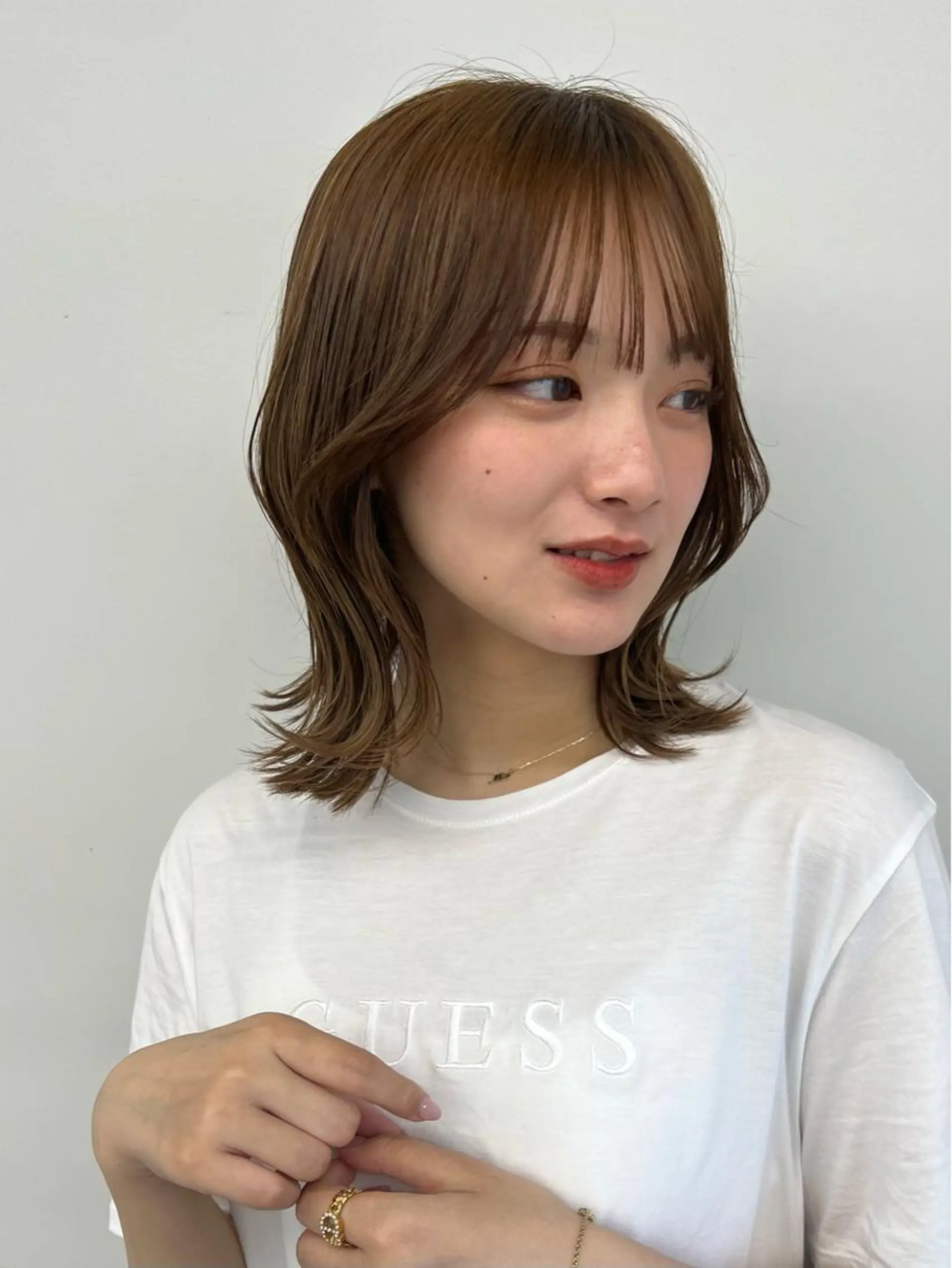 ミディアム ボブ くびれヘア 韓国風ヘア カット 🌼渋谷韓国レイヤー 桑尾幸奈🌼のヘアスタイル