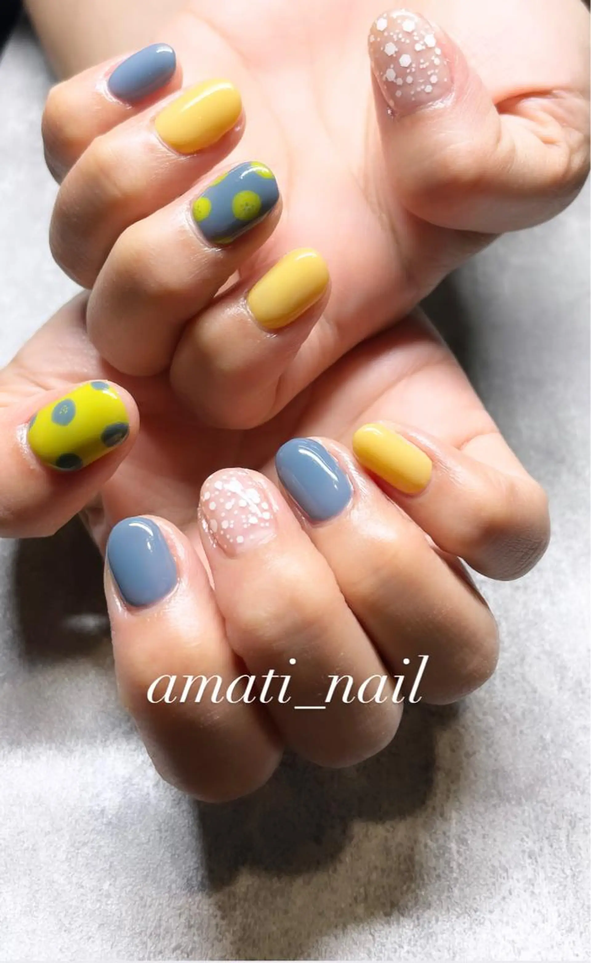 ネイル マグネットネイル ミラーネイル ニュアンスネイル ワンカラーネイル 春ネイル ハンドネイル amati_nail TAKAKOのネイルデザイン