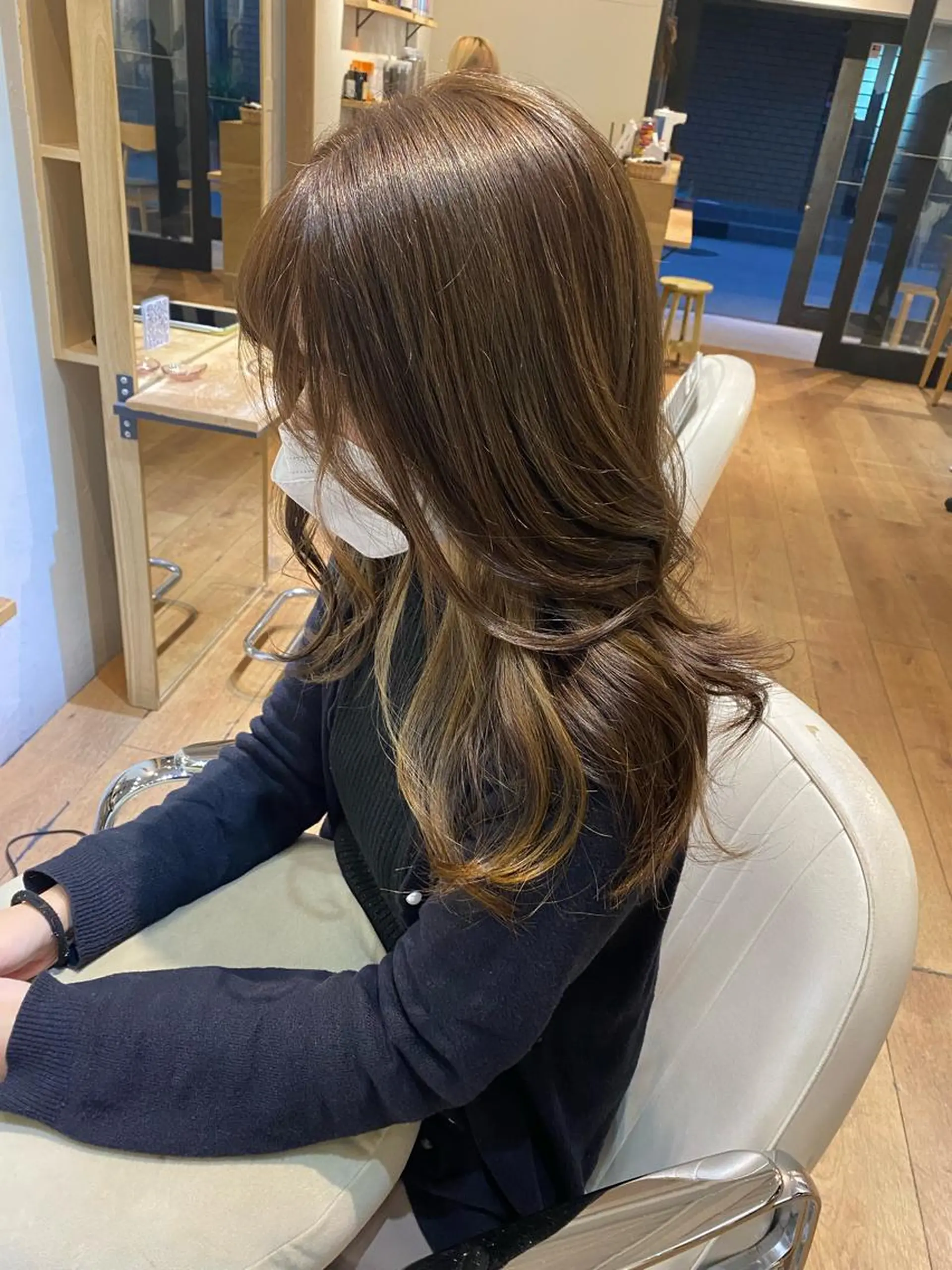 ロング カラー インナーカラー ヘアカラー トリートメント newi 京橋 【yuuki】のヘアスタイル