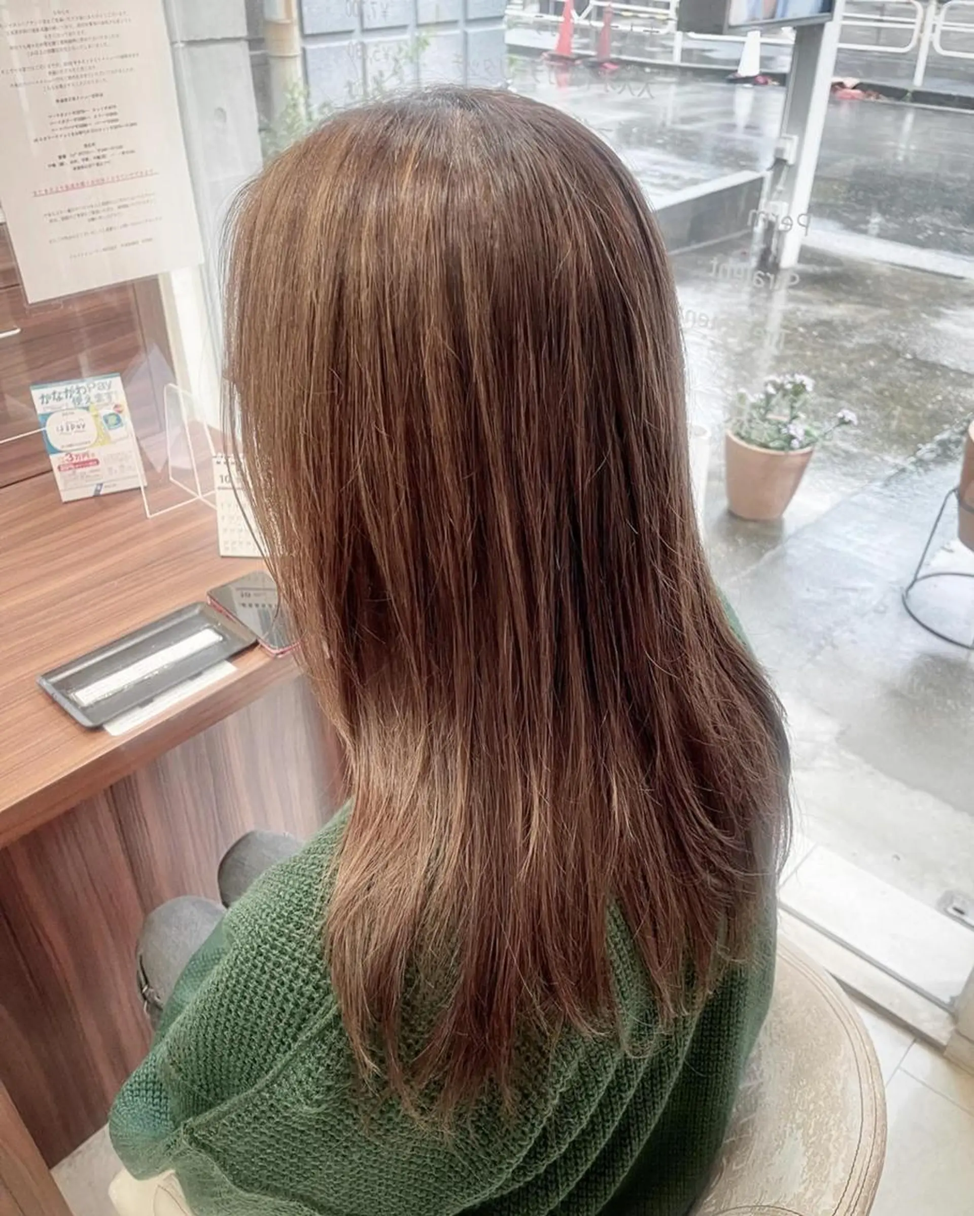 ショート カラー ベージュカラー ダブルカラー ハイライトカラー インナーカラー ハイライト justbeauty CiNQのヘアスタイル