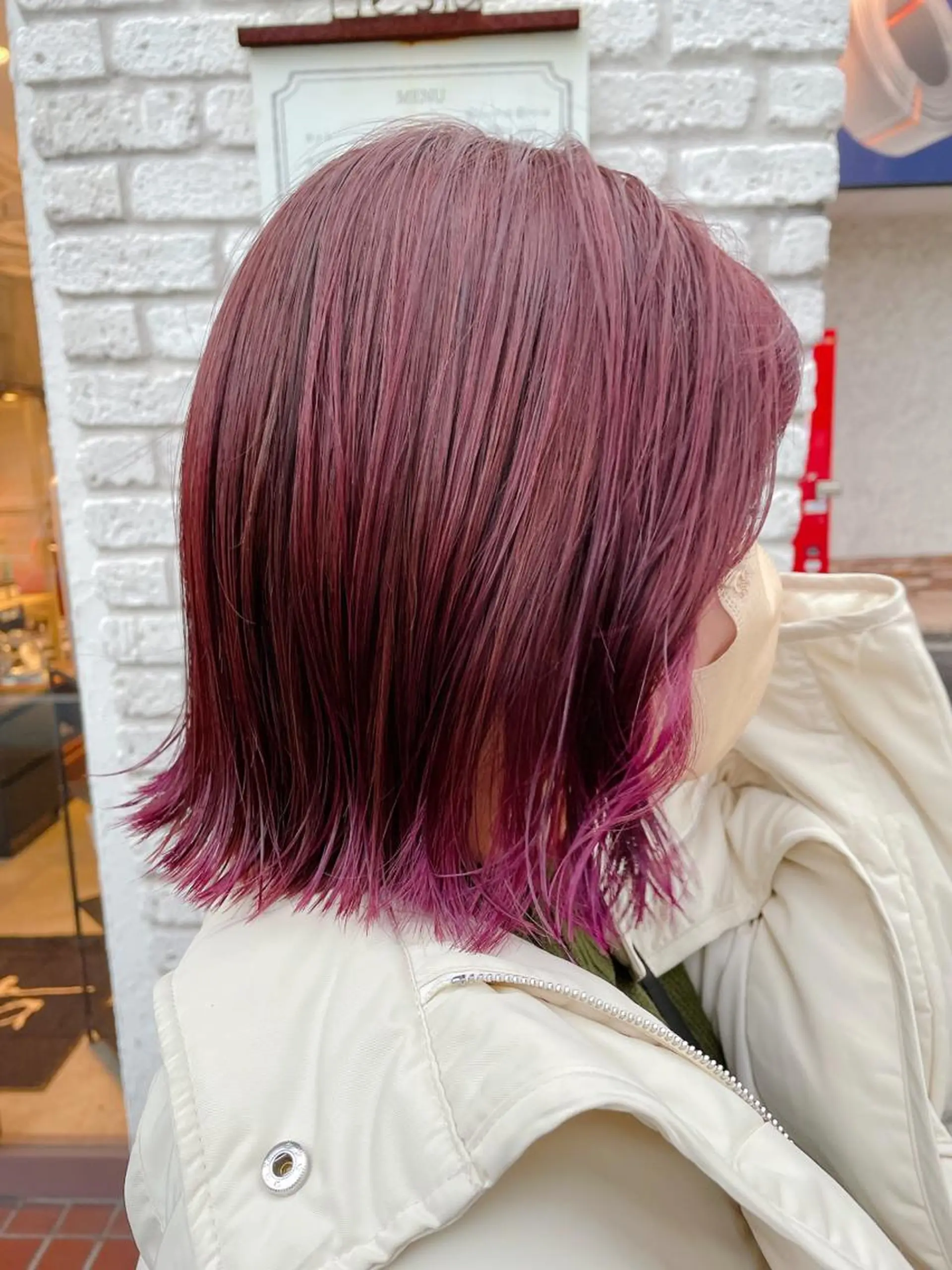 ミディアム popi 片岡のヘアスタイル