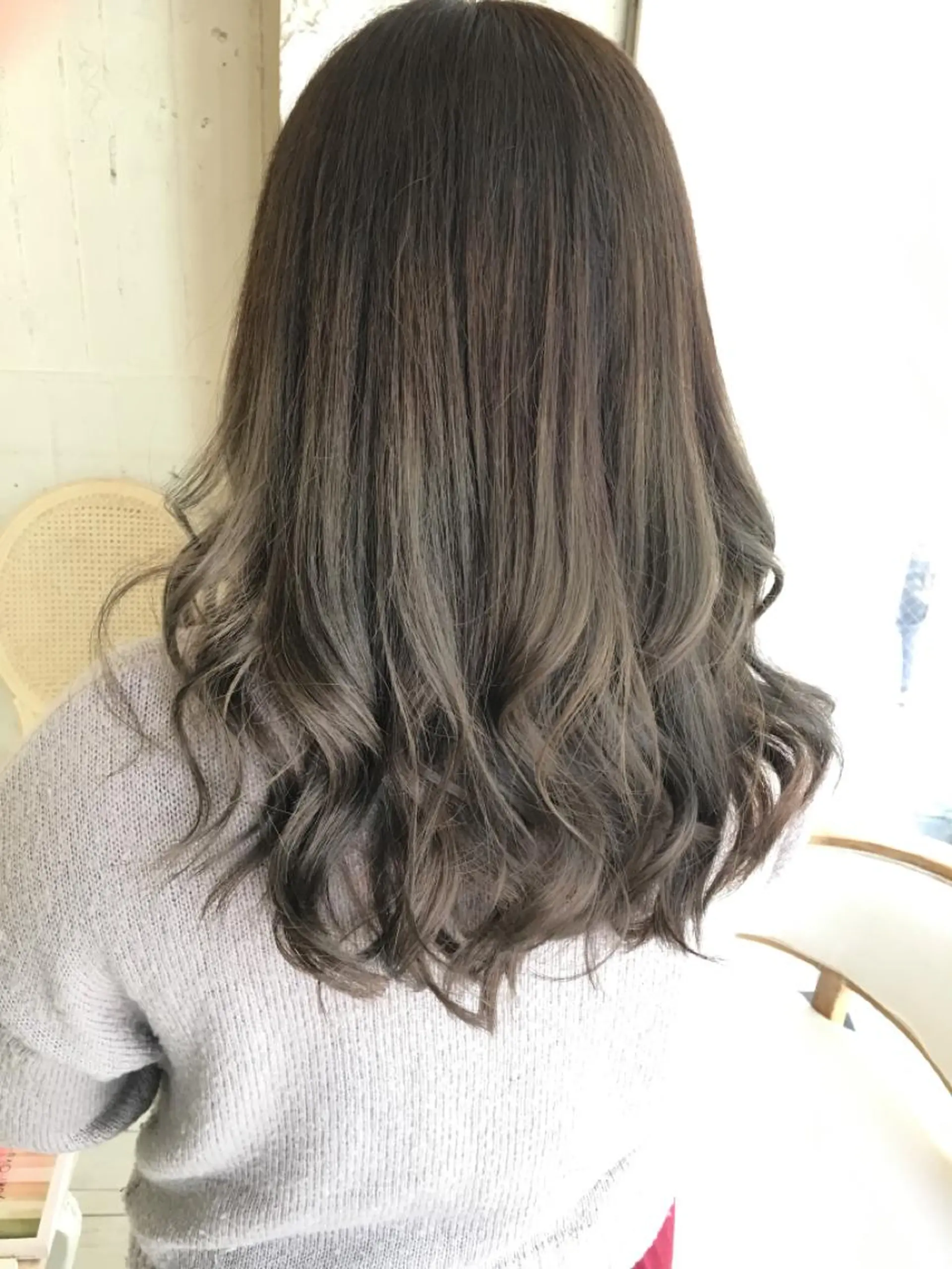 セミロング カラー カット ヘアカラー パーマ トリートメント 奥野 貴哉のヘアスタイル