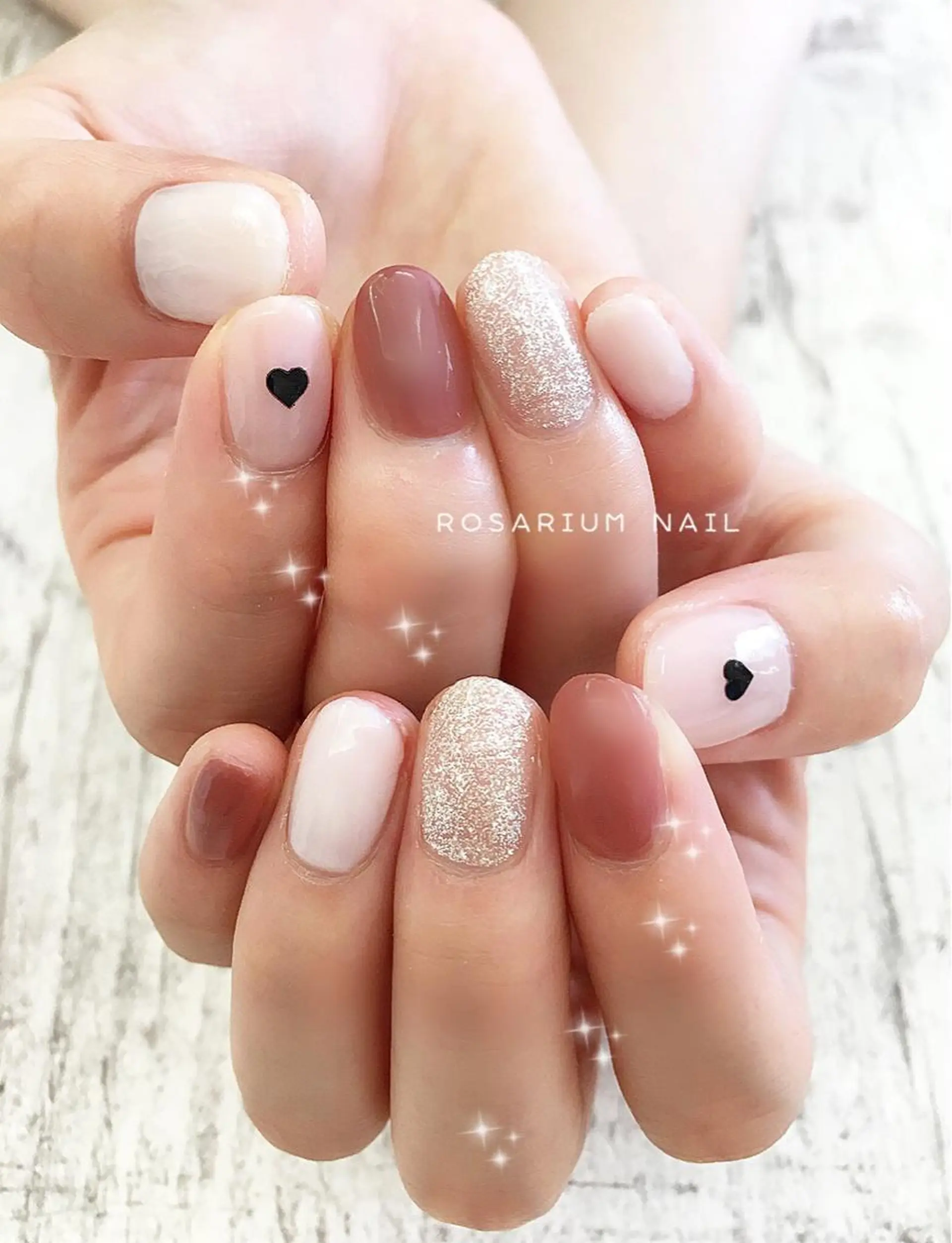 ネイル ハンドネイル ROSA RIUMのネイルデザイン