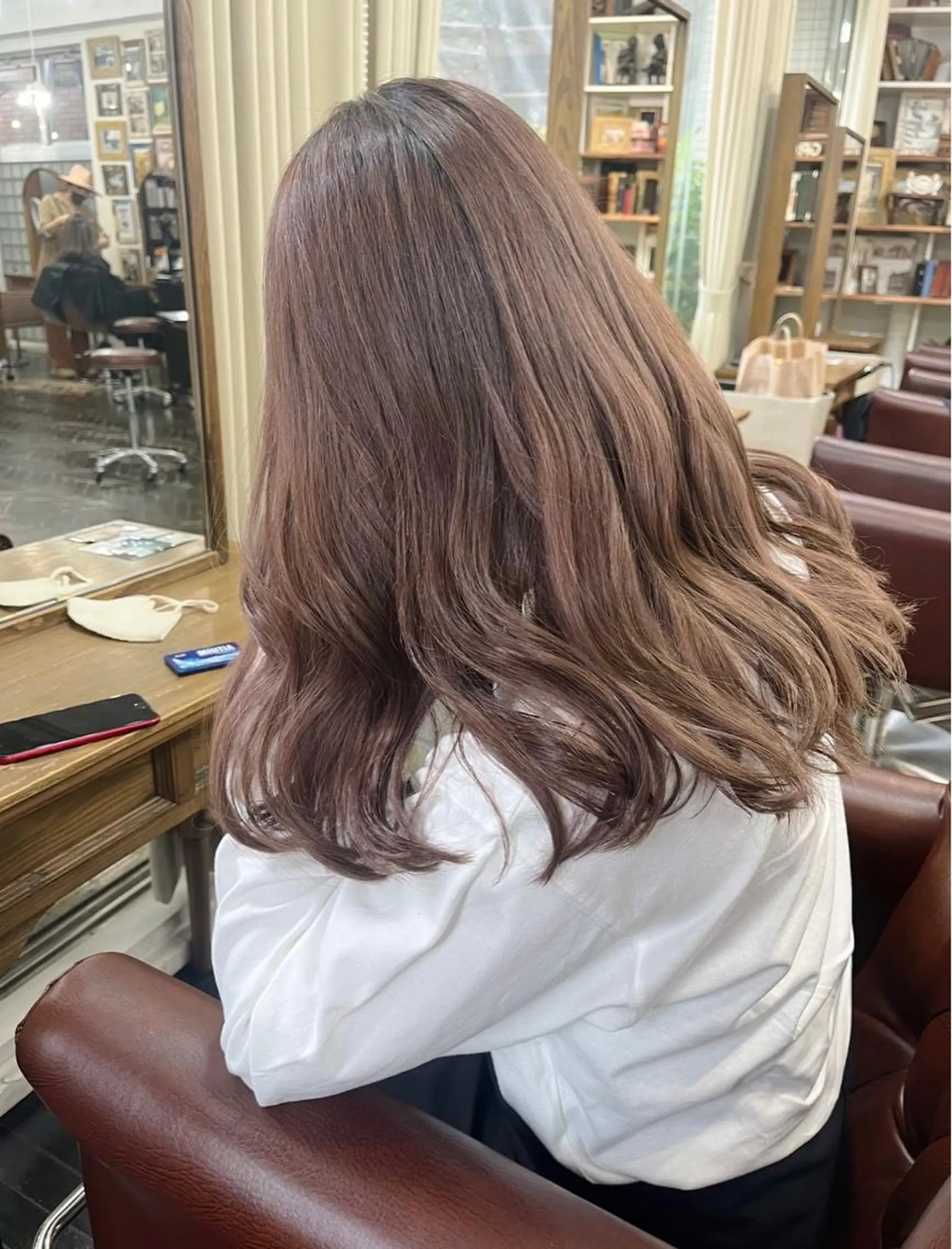 セミロング カラー 編み込みエクステ シールエクステ バレイヤージュ ブリーチ ブロンド ヘアカラー モモカ/ハイトーン /バレイヤージュのヘアスタイル