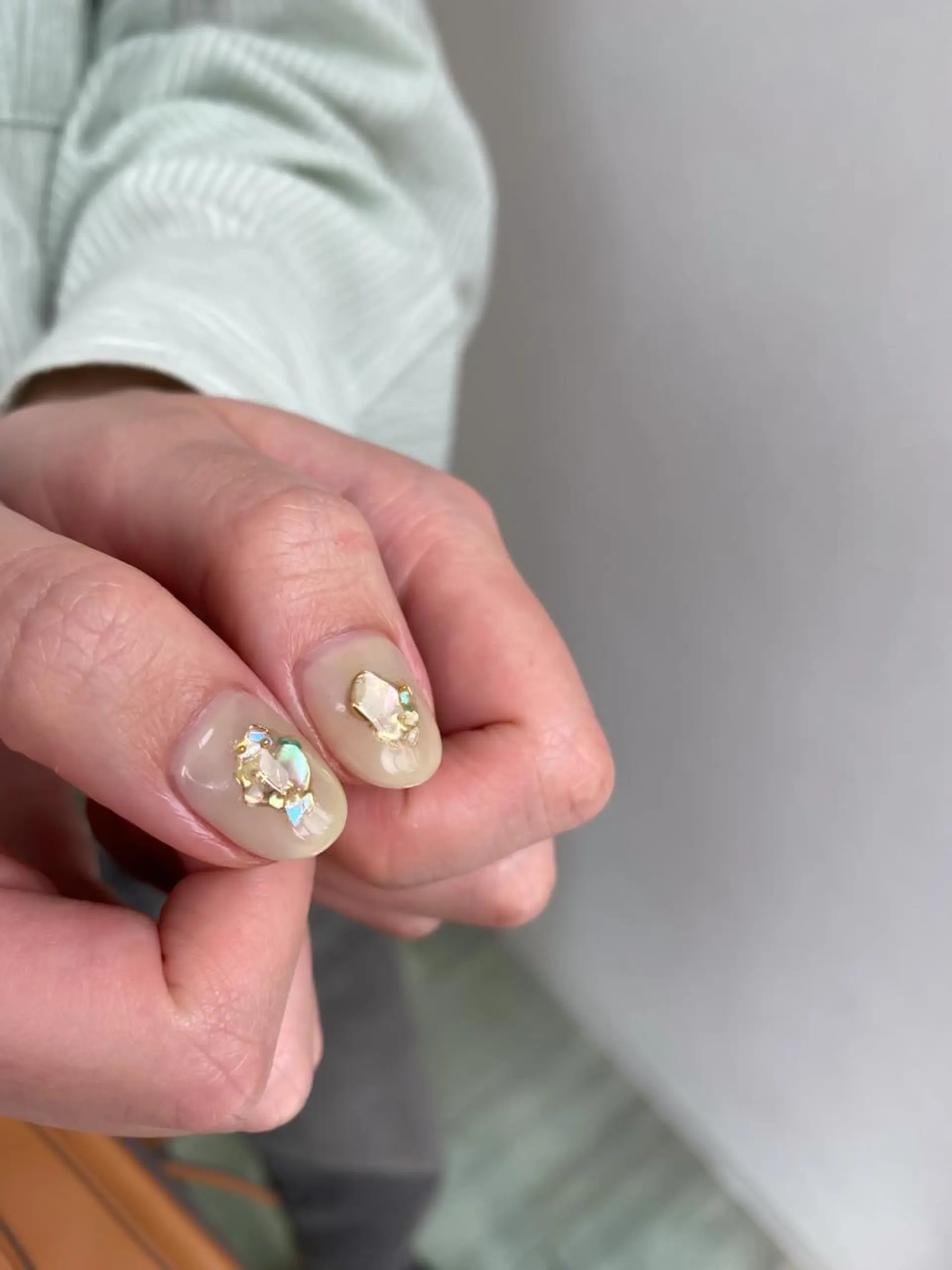 ネイル オーロラネイル マグネットネイル ニュアンスネイル オフィスネイル シンプルネイル ハンドネイル 草加ニュアンスネイル 🌚hersのネイルデザイン