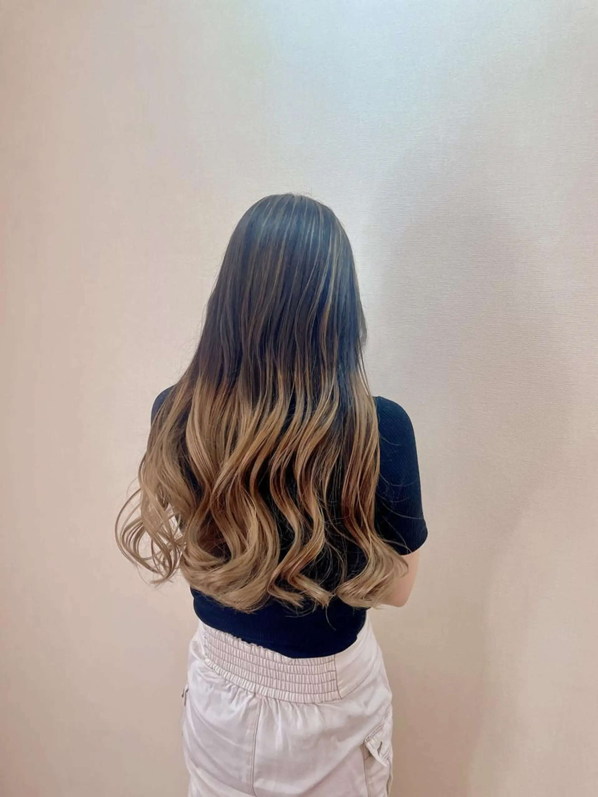 ロング ハイライト レイヤーカット インヘアー/美容院 /下伊福店/﨑山瑠依のヘアスタイル