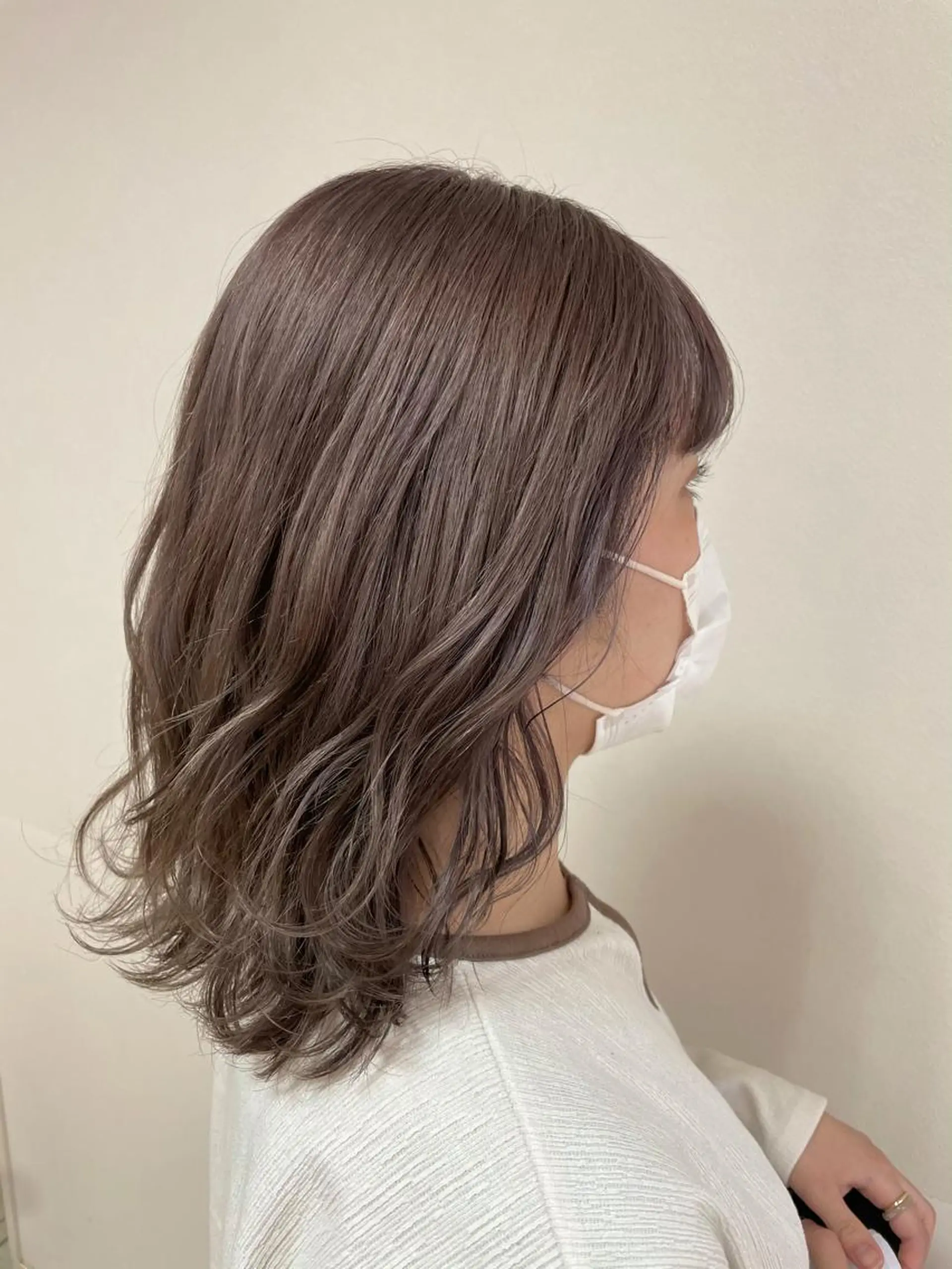 ミディアム カラー ヘアアレンジ ヘアカラー トリートメント 【Sweep】おじま のぞみのヘアスタイル