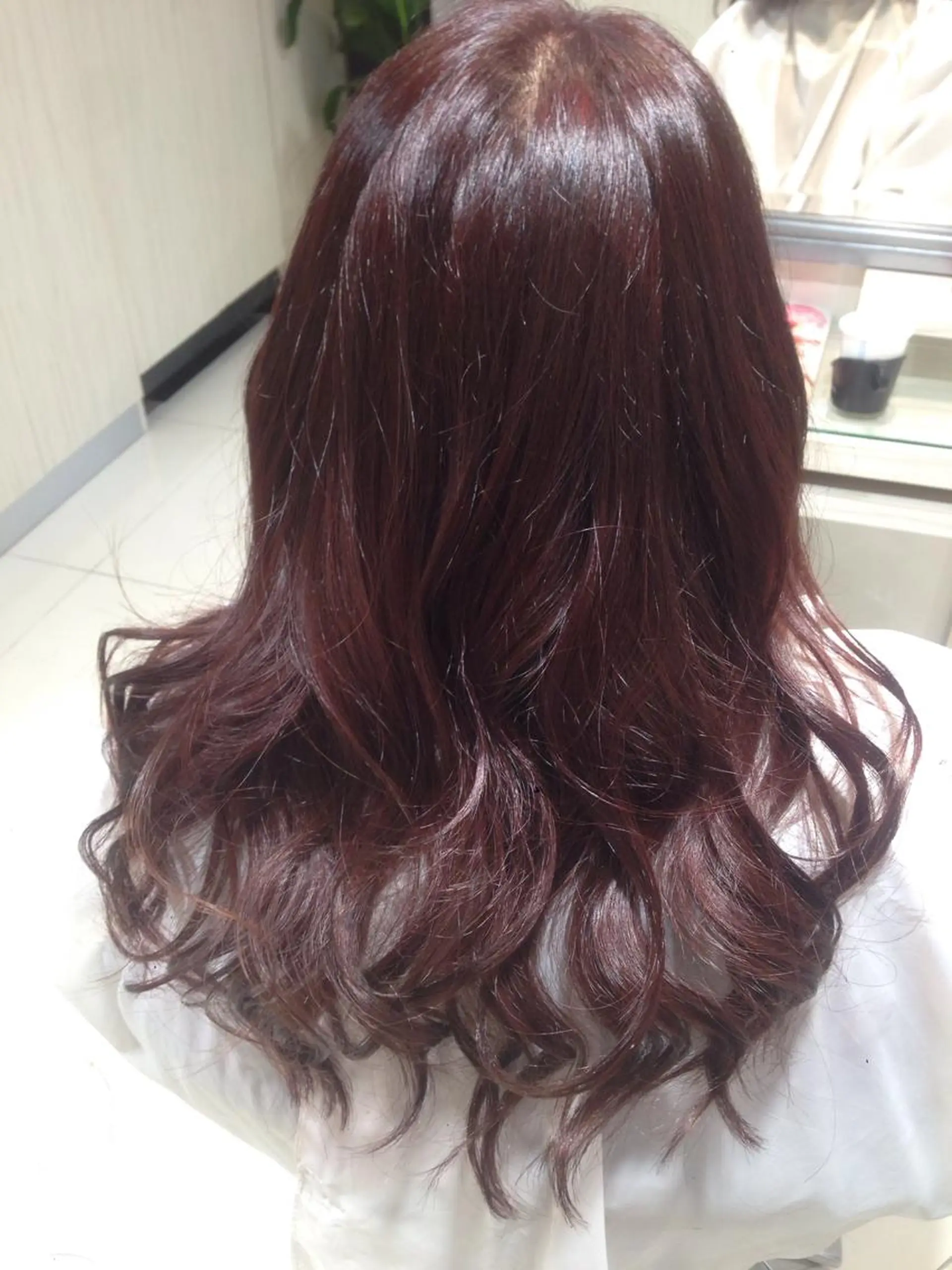 セミロング ロング カラー ピンクカラー バイオレットカラー ✨艶髪✨透明感✨ 山内大樹のヘアスタイル