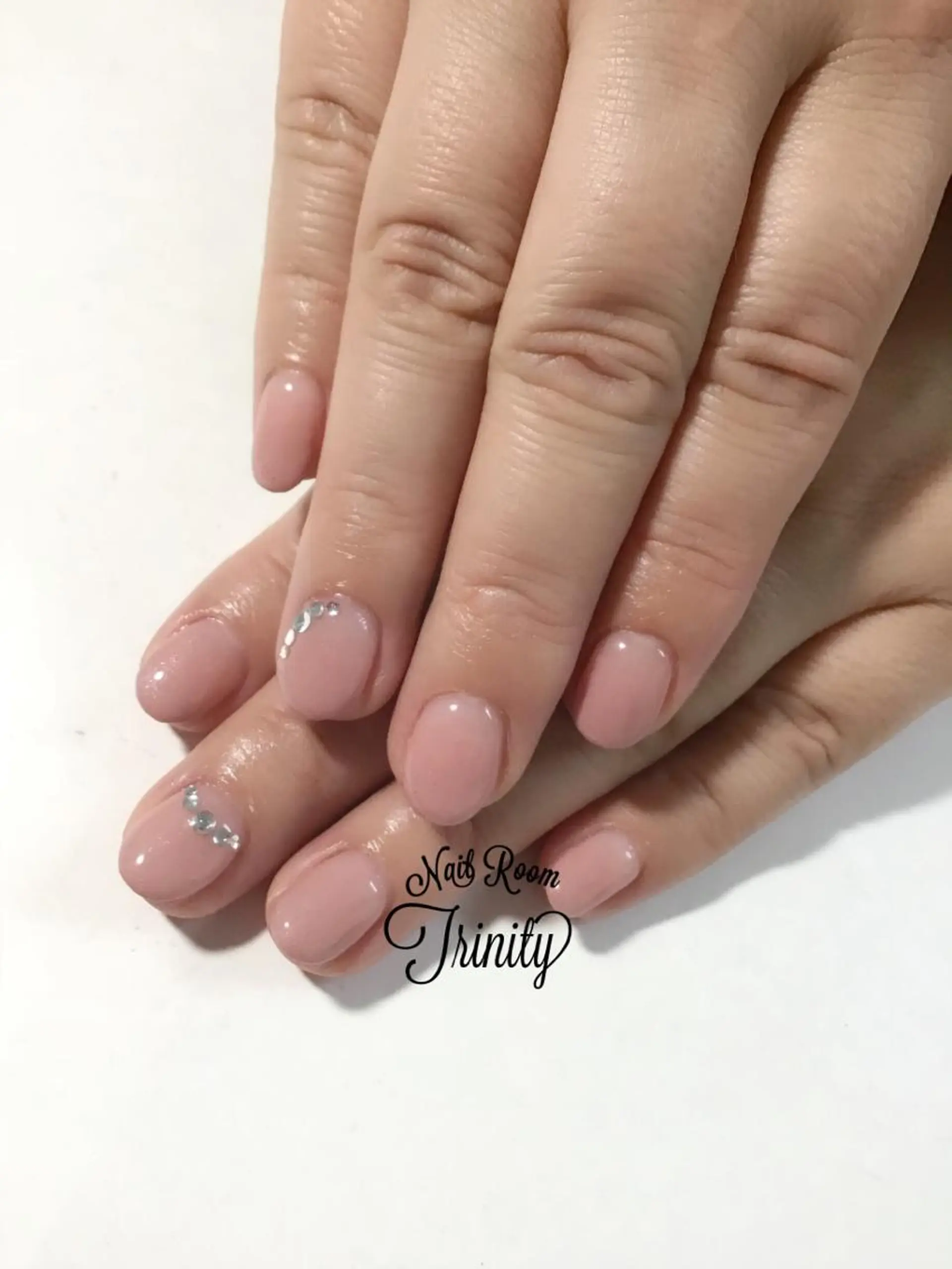 ネイル Trinity staffのネイルデザイン