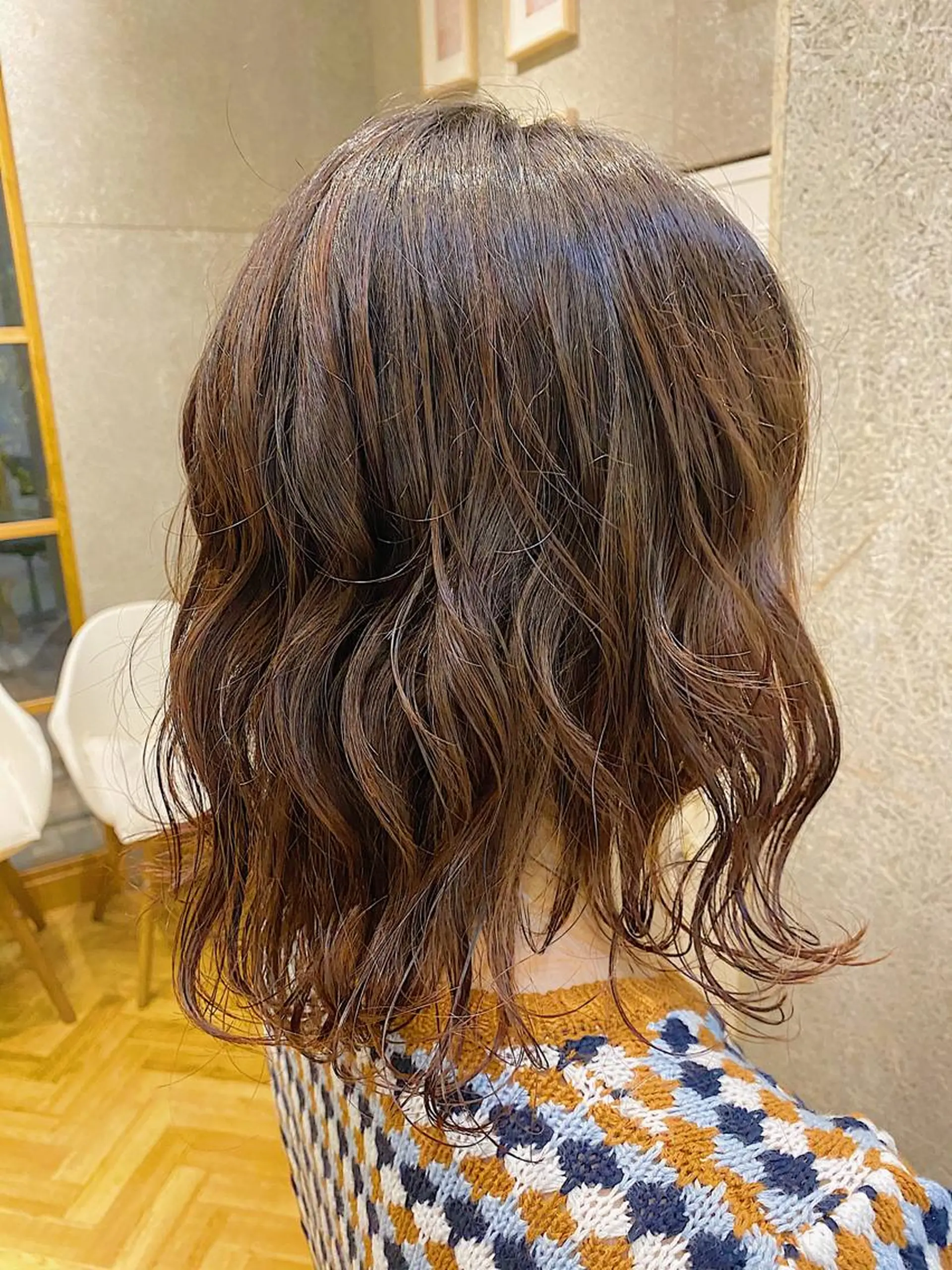 ミディアム カラー パーマ ヘアアレンジ 🍀髪質改善 ケアカラーrootsのヘアスタイル