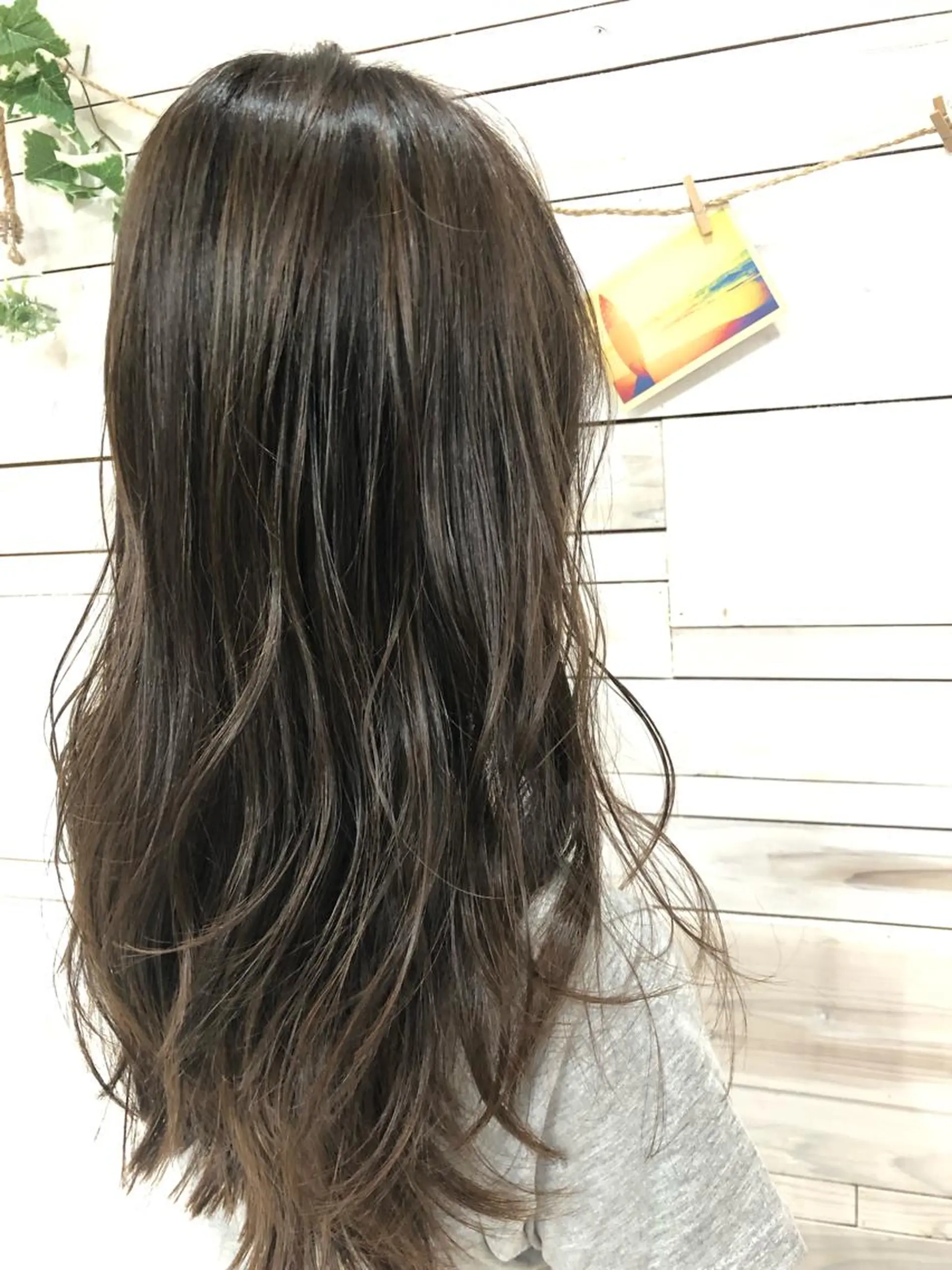 カラー ○HITOMI ○のヘアスタイル