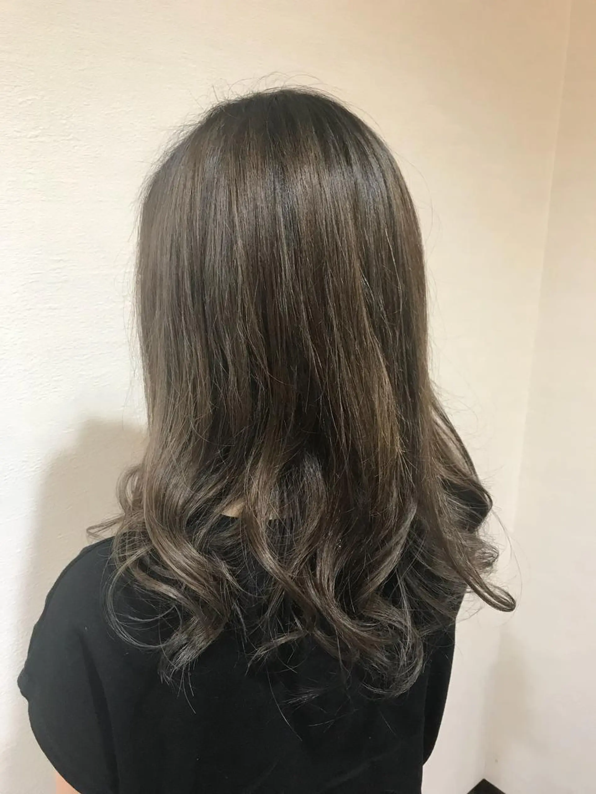 セミロング カラー ヘアアレンジ 【neo.】 Mahoのヘアスタイル