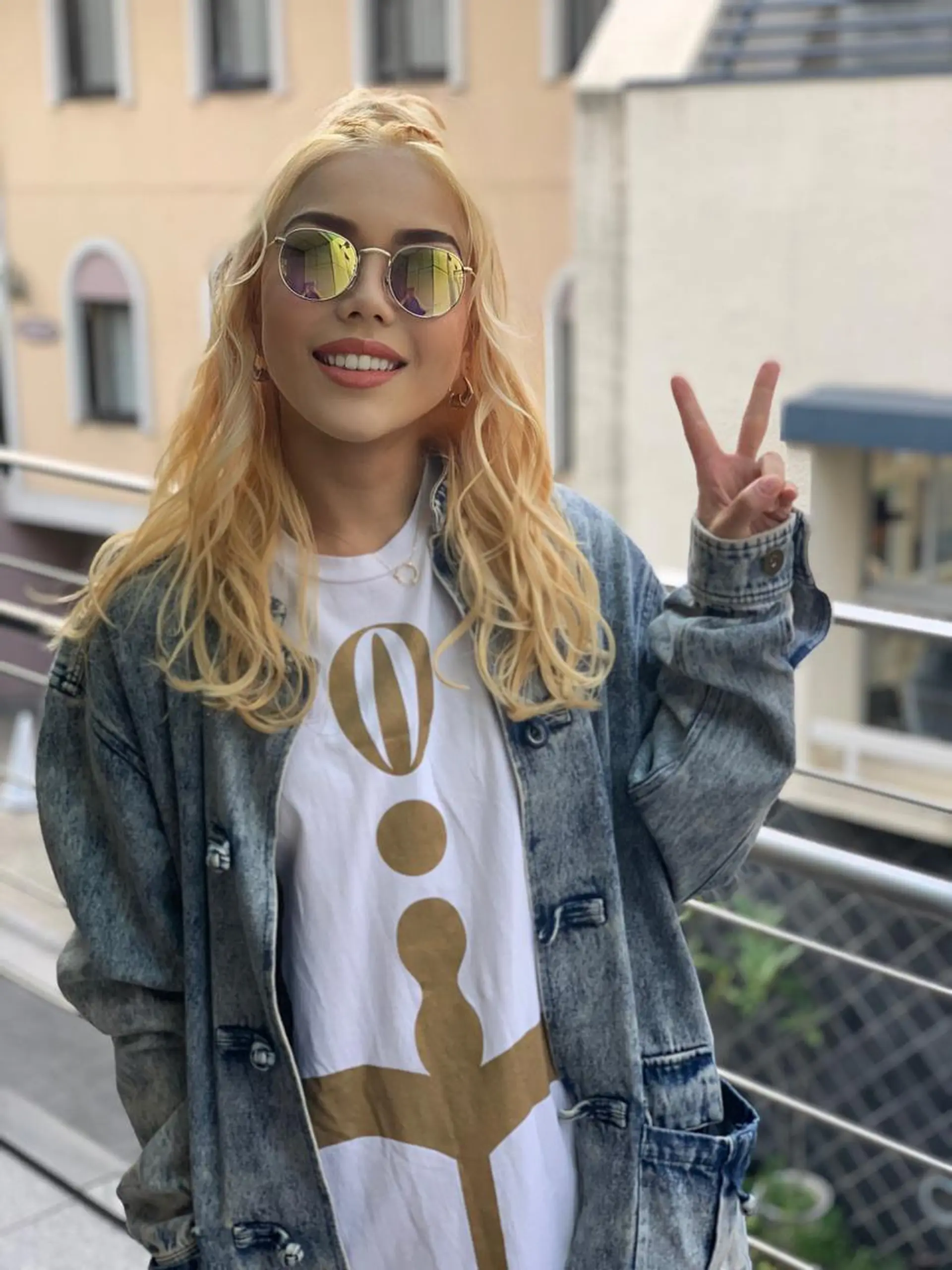 ミディアム カラー ヘアアレンジ メンズ キッズ 結婚式・ブライダル 子どものヘアアレンジ メンズブリーチ ブリーチ ブロンド ヘアカラー トリートメント BRAIDS💎愛子 大人ハイライト💎のヘアスタイル