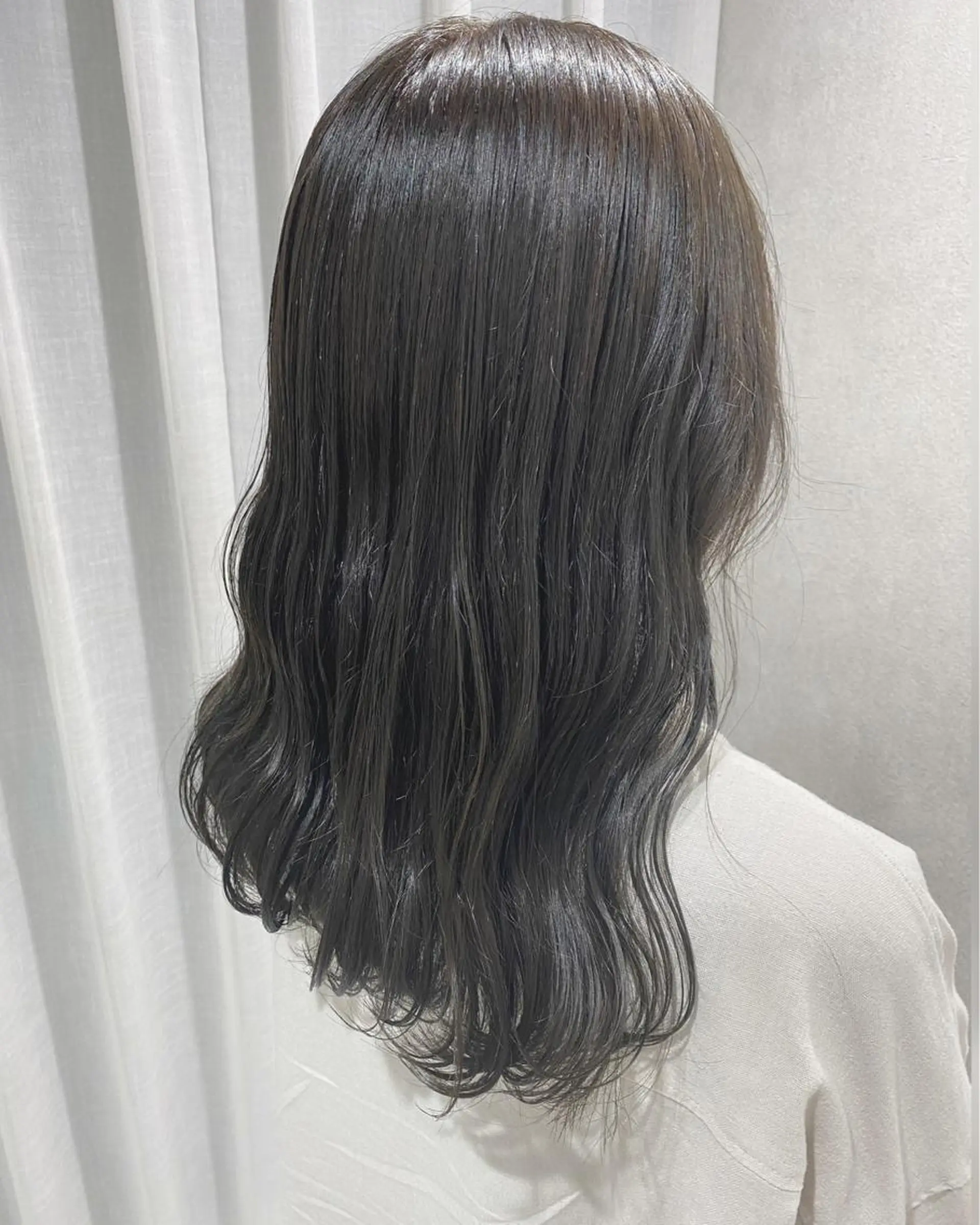 カラー THESALONS所属・🤍ブリーチカラー /寄田龍樹🤍のヘアスタイル