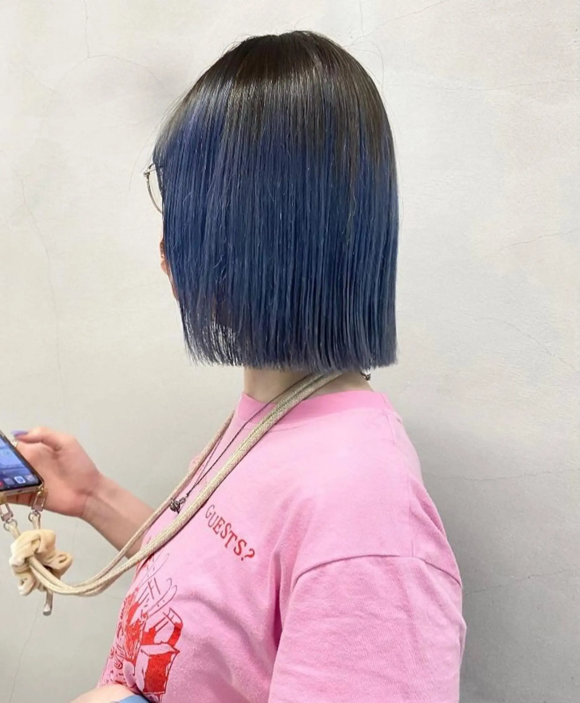 ミディアム カラー ブルーカラー ヘアカラー トリートメント 🩷ハイトーン透明感 レイヤー🩷ユリカのヘアスタイル