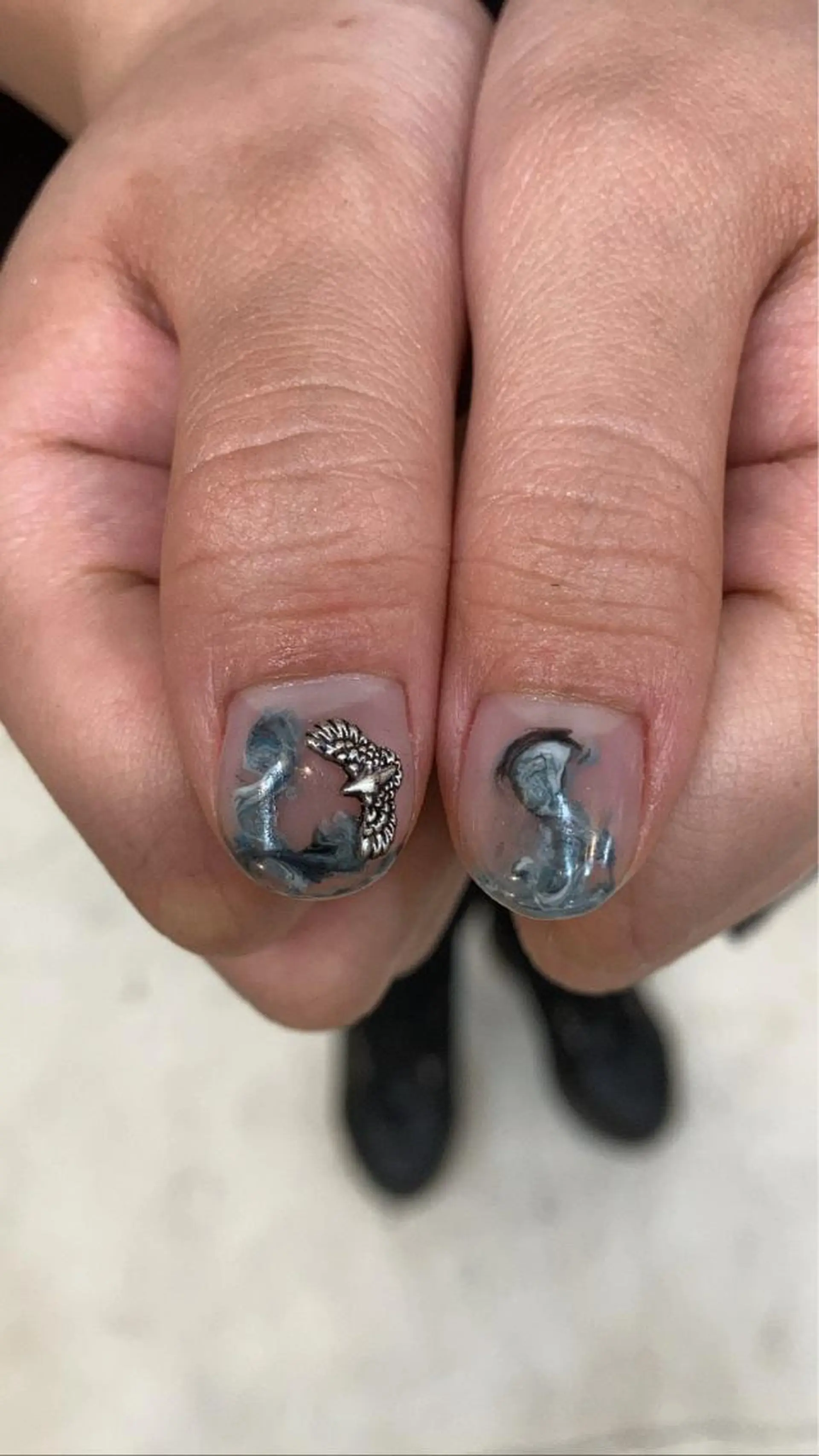 ネイル nailsalon　hue所属・小山 羽奈のネイルデザイン