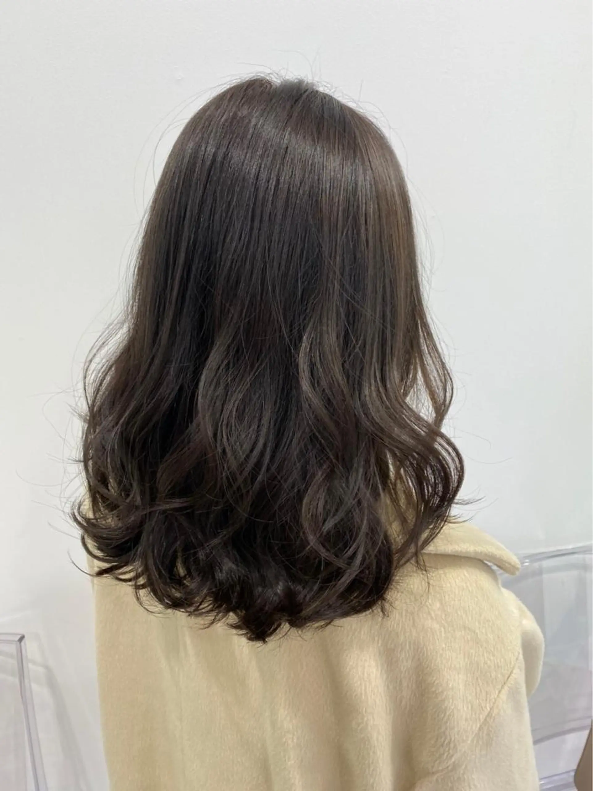 カラー 🦋透明感グレージュ /韓国レイヤー🦋のヘアスタイル