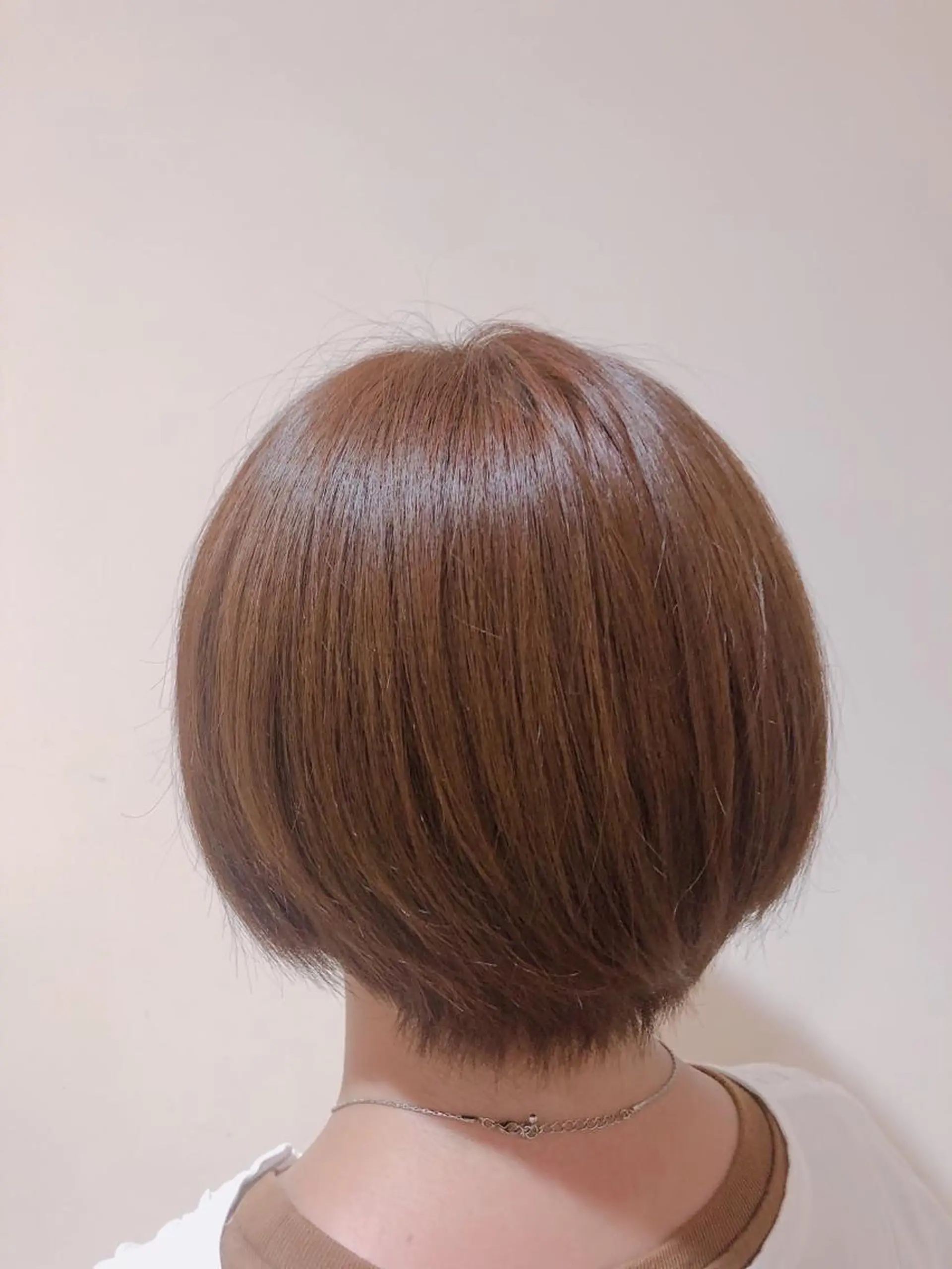 カラー PELE WAKAのヘアスタイル