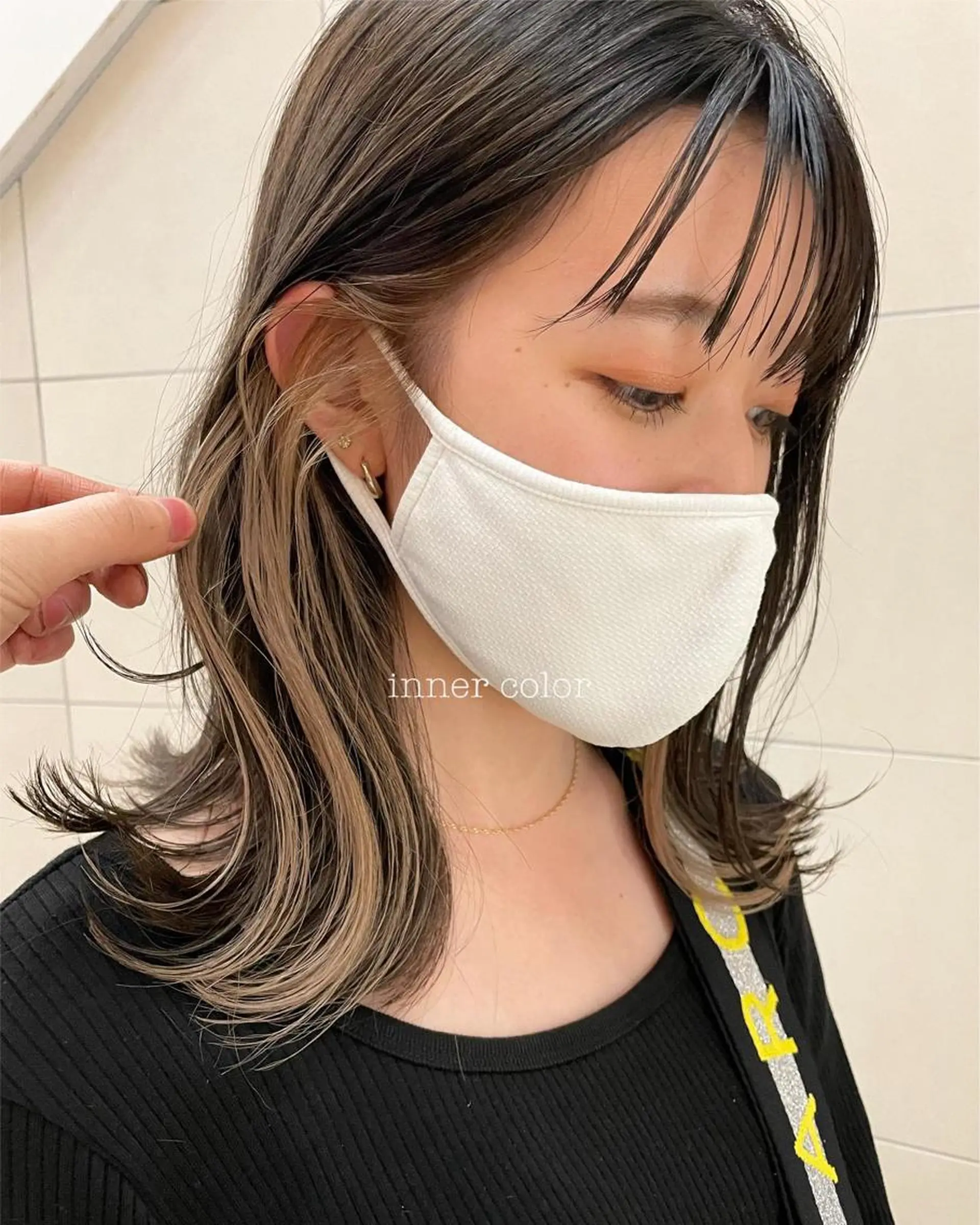 ミディアム カラー ケアブリーチ/ エクステ/レイヤーのヘアスタイル