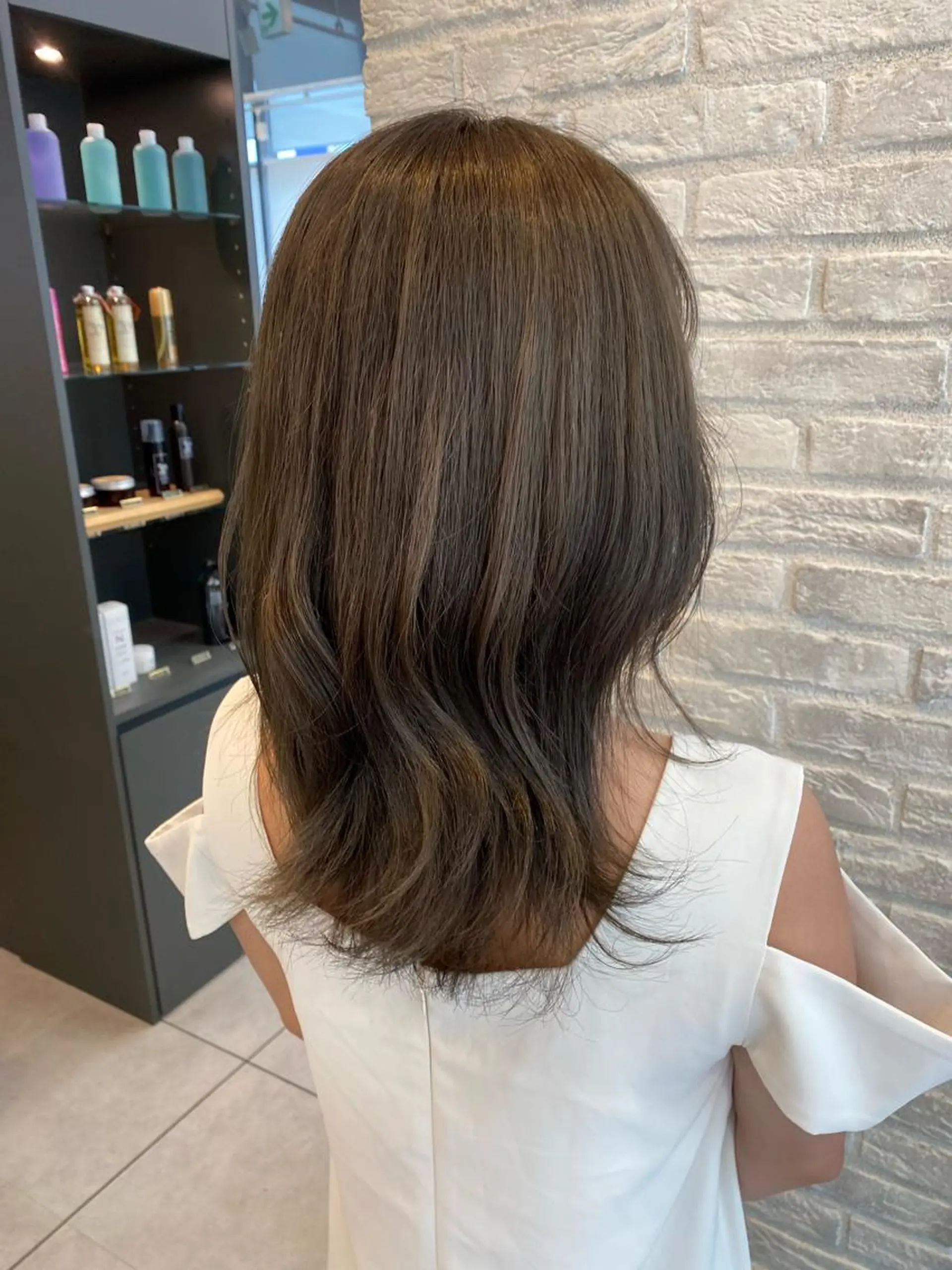 カラー ヘアアレンジ エフェクトブリーチ 神戸 三宮 麟太郎のヘアスタイル