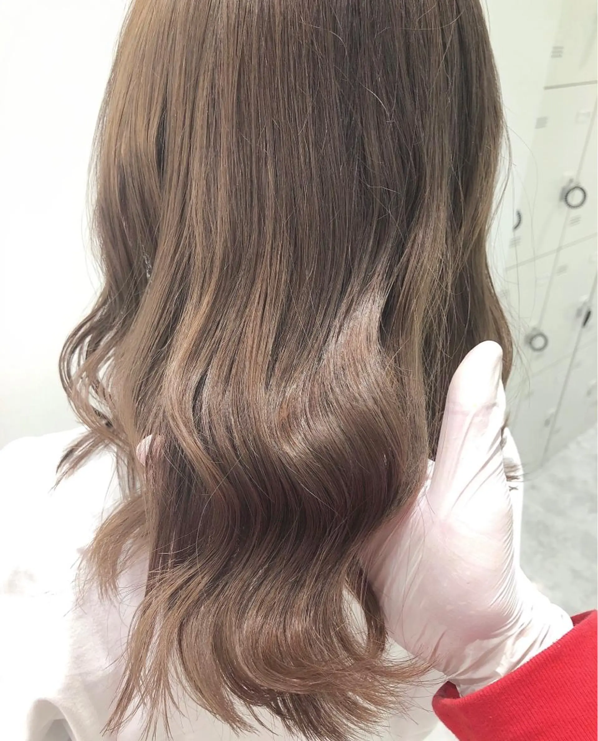 ロング カラー ベージュカラー ミルクティーベージュ ヘアカラー トリートメント ヘアセット 透明感カラー🤍 Kaitoのヘアスタイル