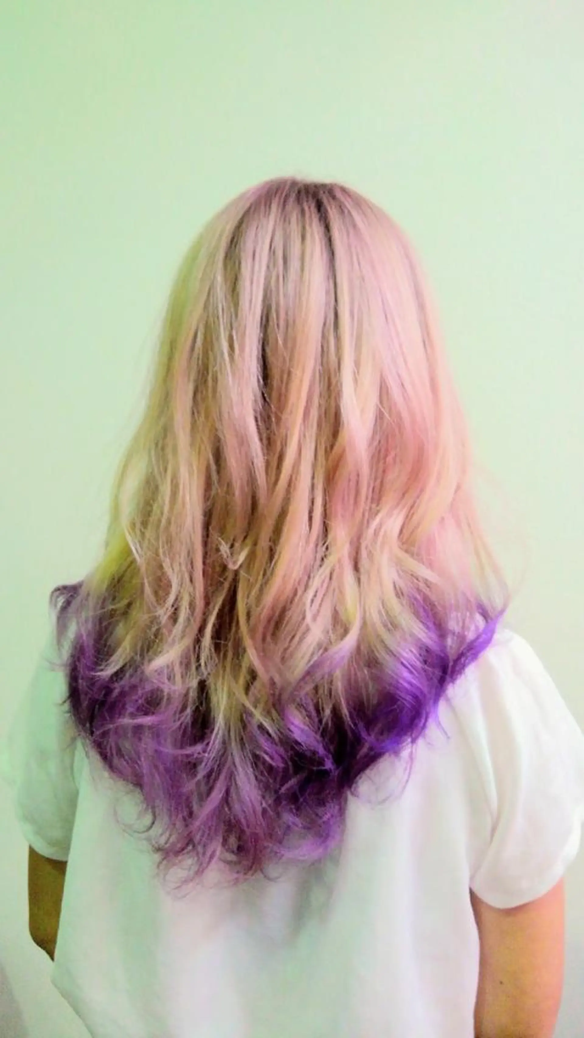 カラー セミロング LIVE TOREA所属・ライブトレア YOSHIKIのヘアスタイル