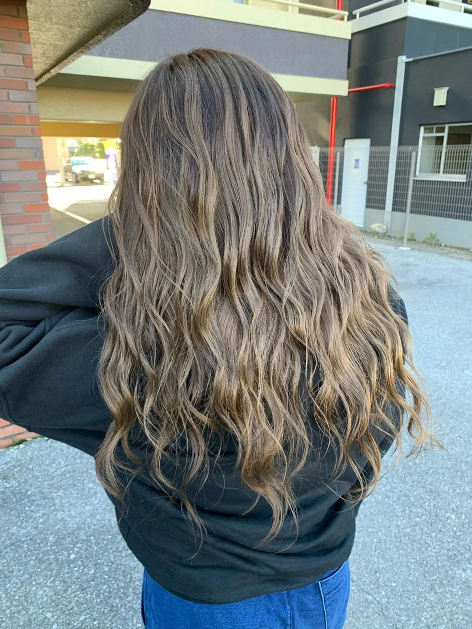 ロング レイヤーカット Welila by haku所属・Yuuki ウェリラバイハクのヘアスタイル