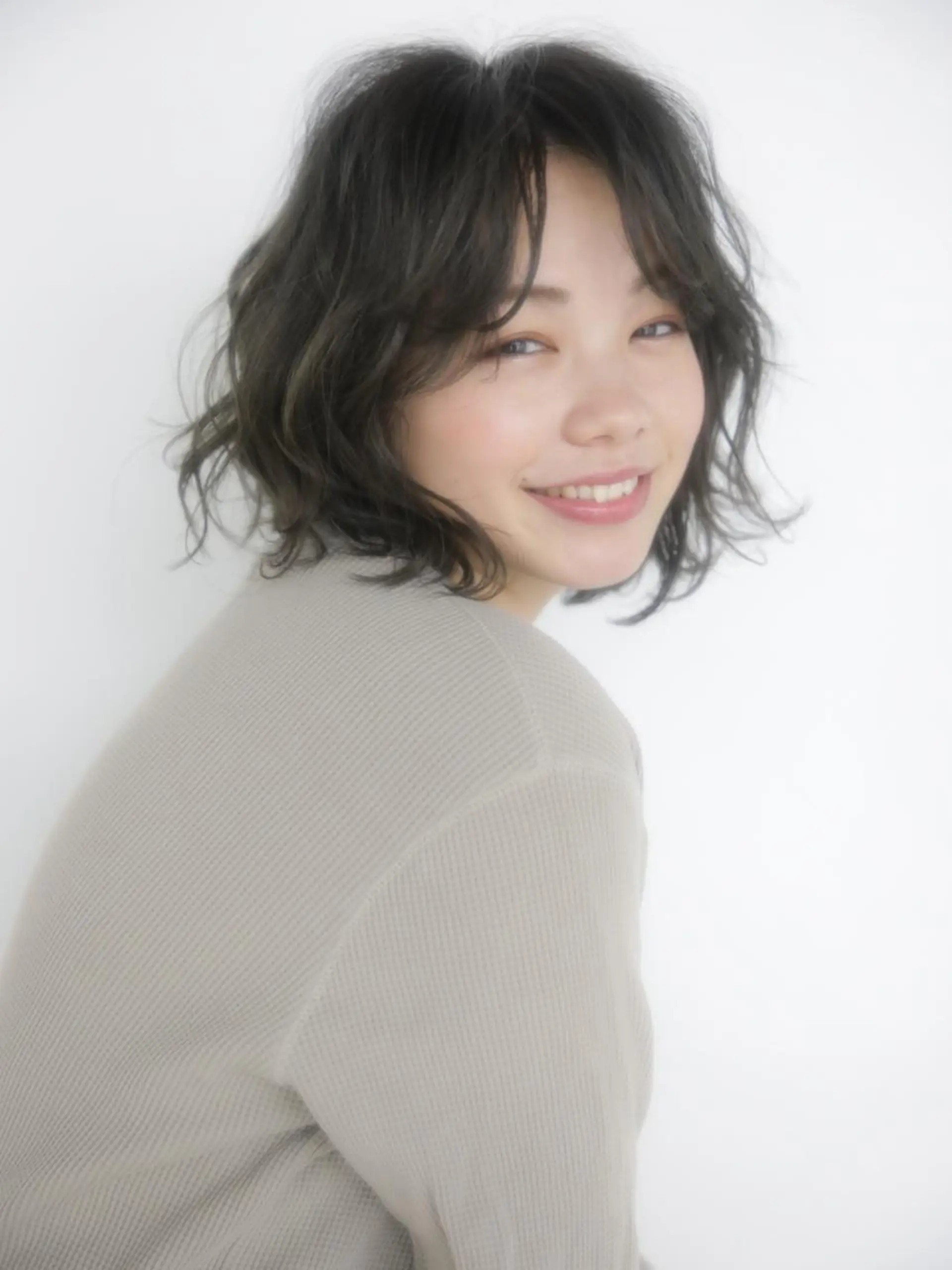 ショート カラー パーマ 山下 直人のヘアスタイル
