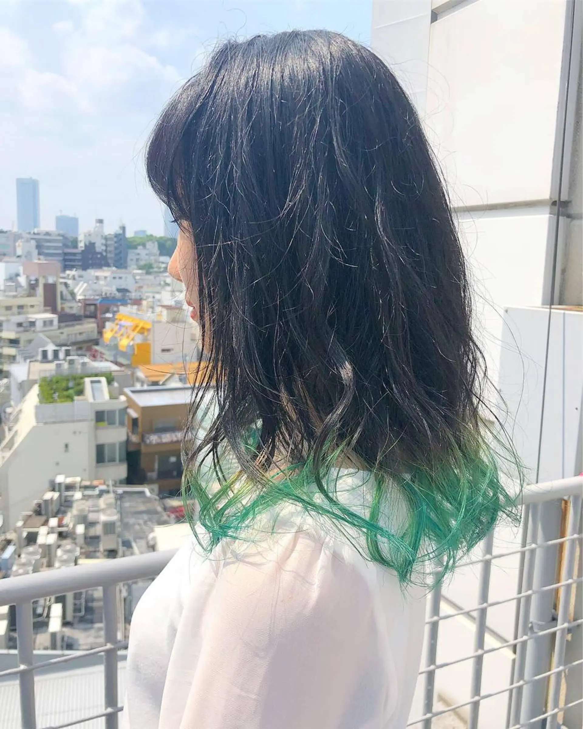 セミロング カラー ヘアアレンジ 【池袋/スパイキー ショート】ⓝⓘⓜⓤのヘアスタイル