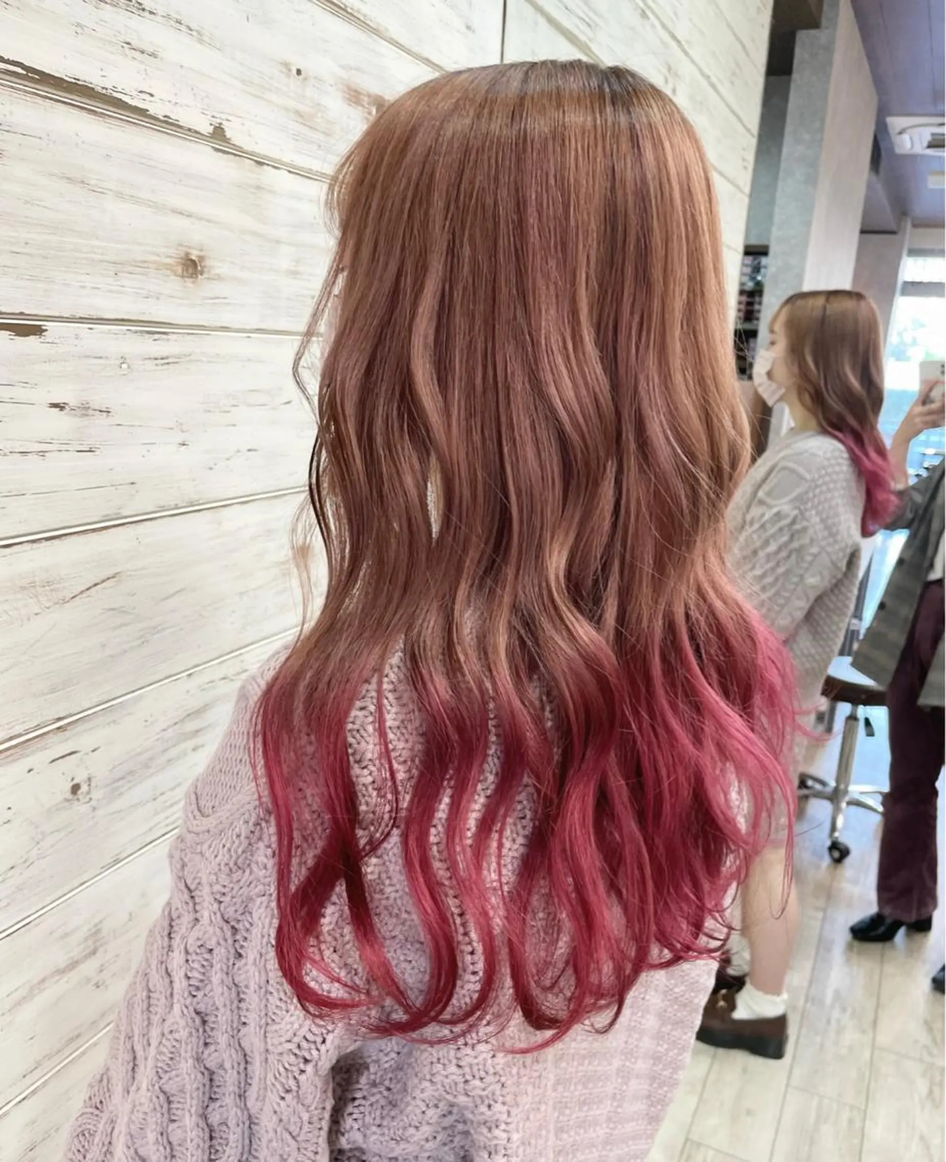 ロング カラー ヘアアレンジ 透明感カラー グラデーションカラー ピンクカラー イワタ マハ/ minim hairのヘアスタイル