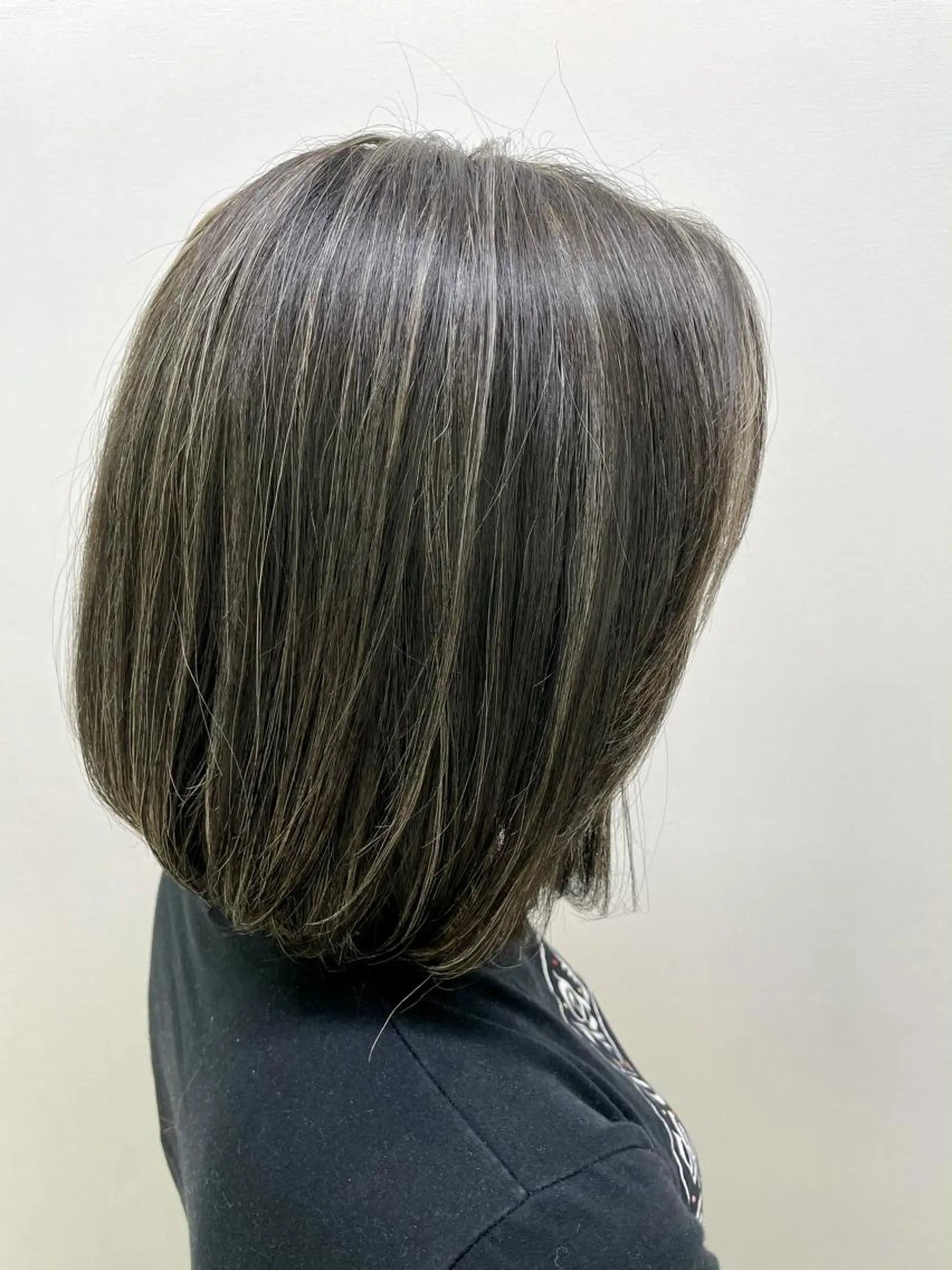 ミディアム カラー ハイライトカラー ハイライト hair  studio A.R.S所属・烏丸/艶髪/レイヤー /韓国風/廣瀬尚輝のヘアスタイル