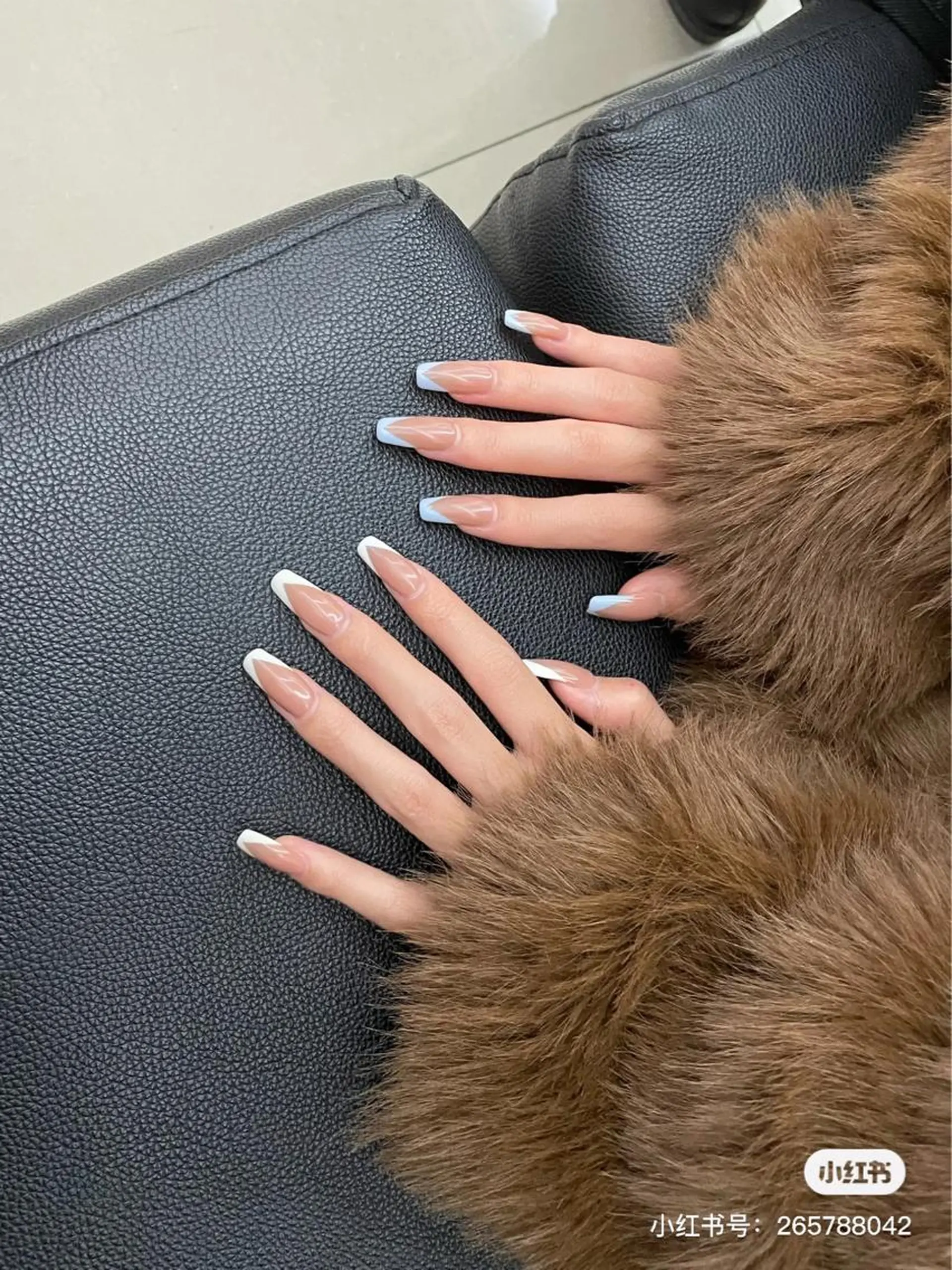 ネイル Hana  NAIL所属・新宿YISInail スカルプ専門店のネイルデザイン