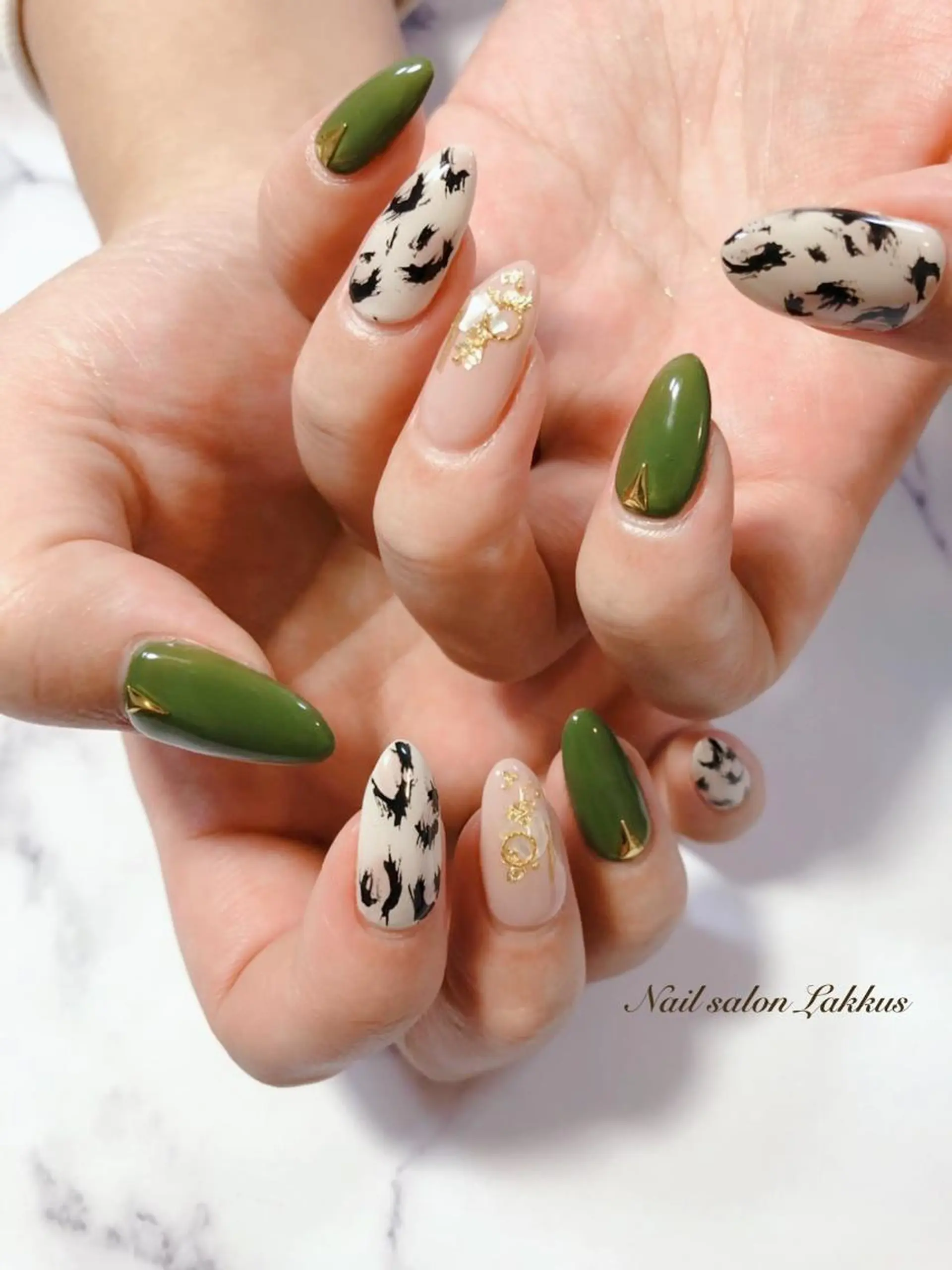 ネイル Lakkus T－CHIのネイルデザイン