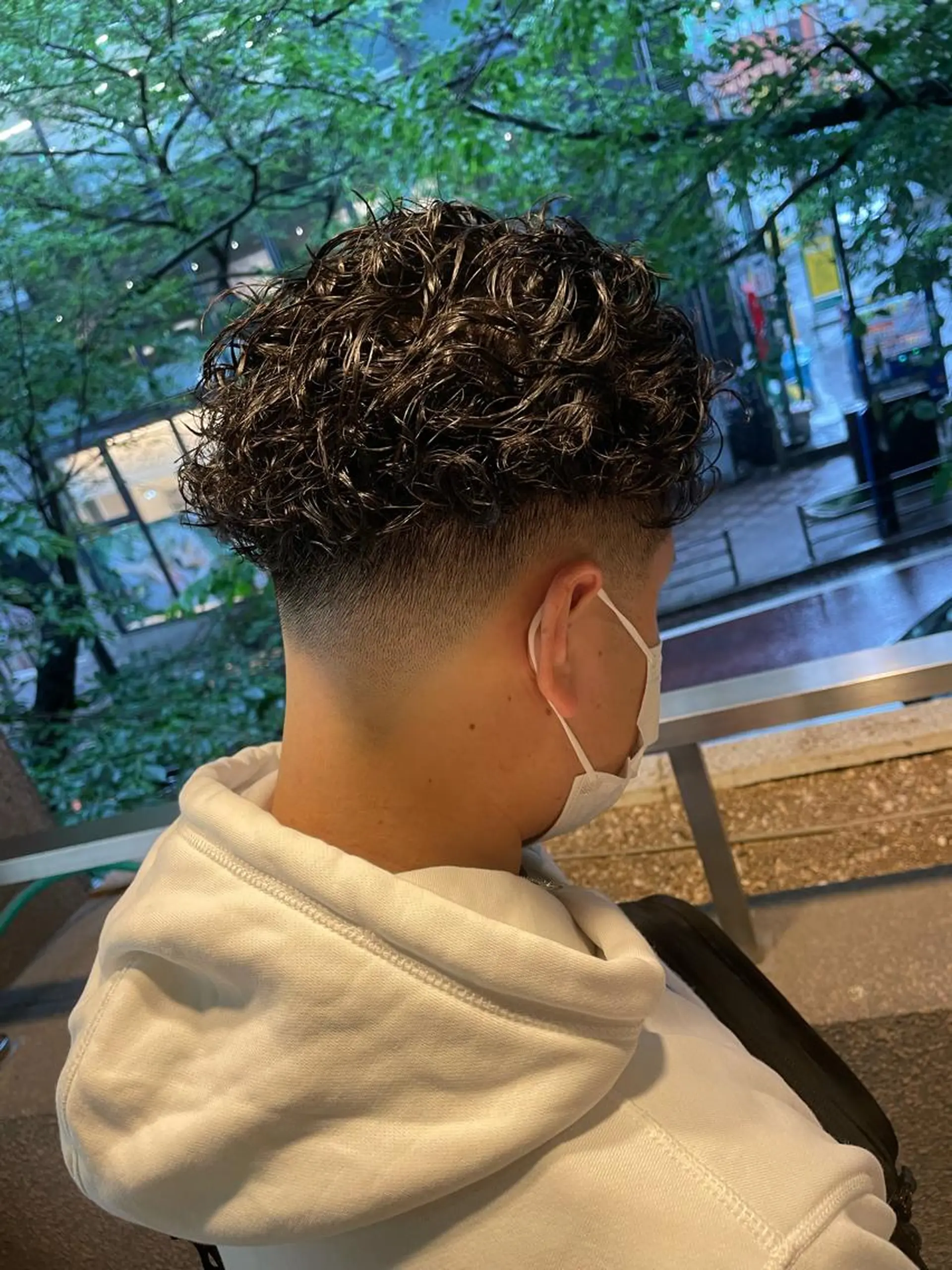 パーマ メンズ メンズパーマ スパイラルパーマ Le'a所属・渋谷/フェード/ 國分 翔のヘアスタイル